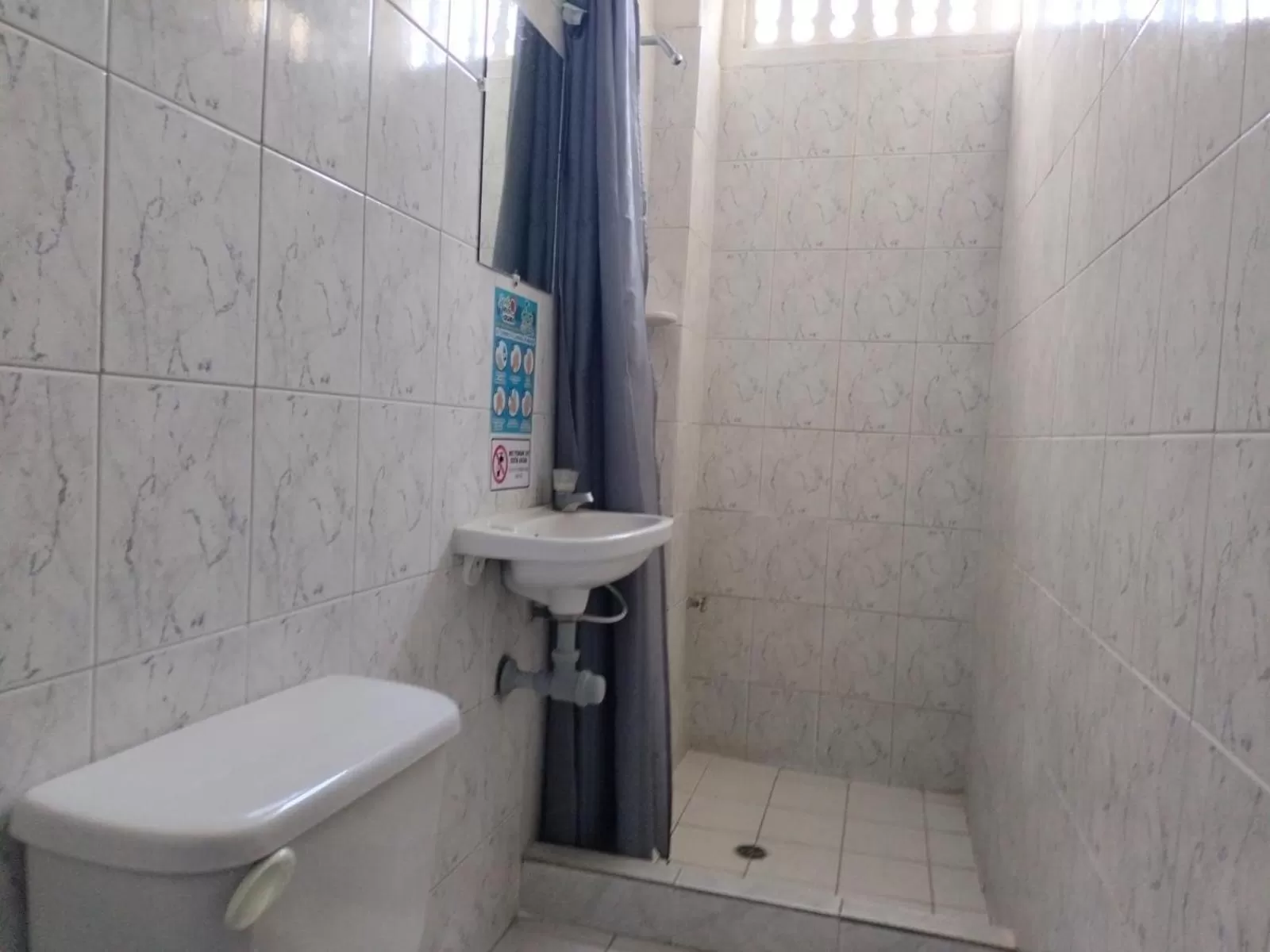 Bathroom in Hotel Las Vegas by CMS hotels