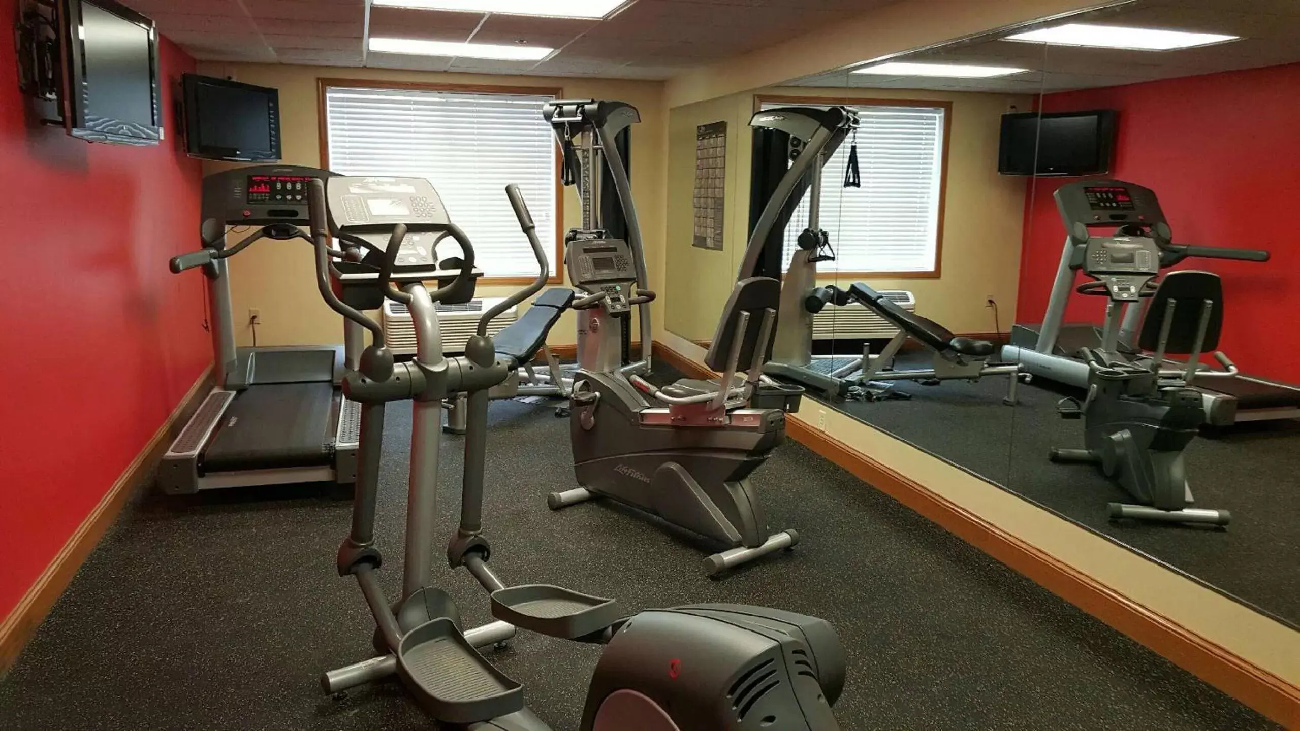 Activities, Fitness Center/Facilities in Country Inn & Suites by Radisson, Rapid City, SD