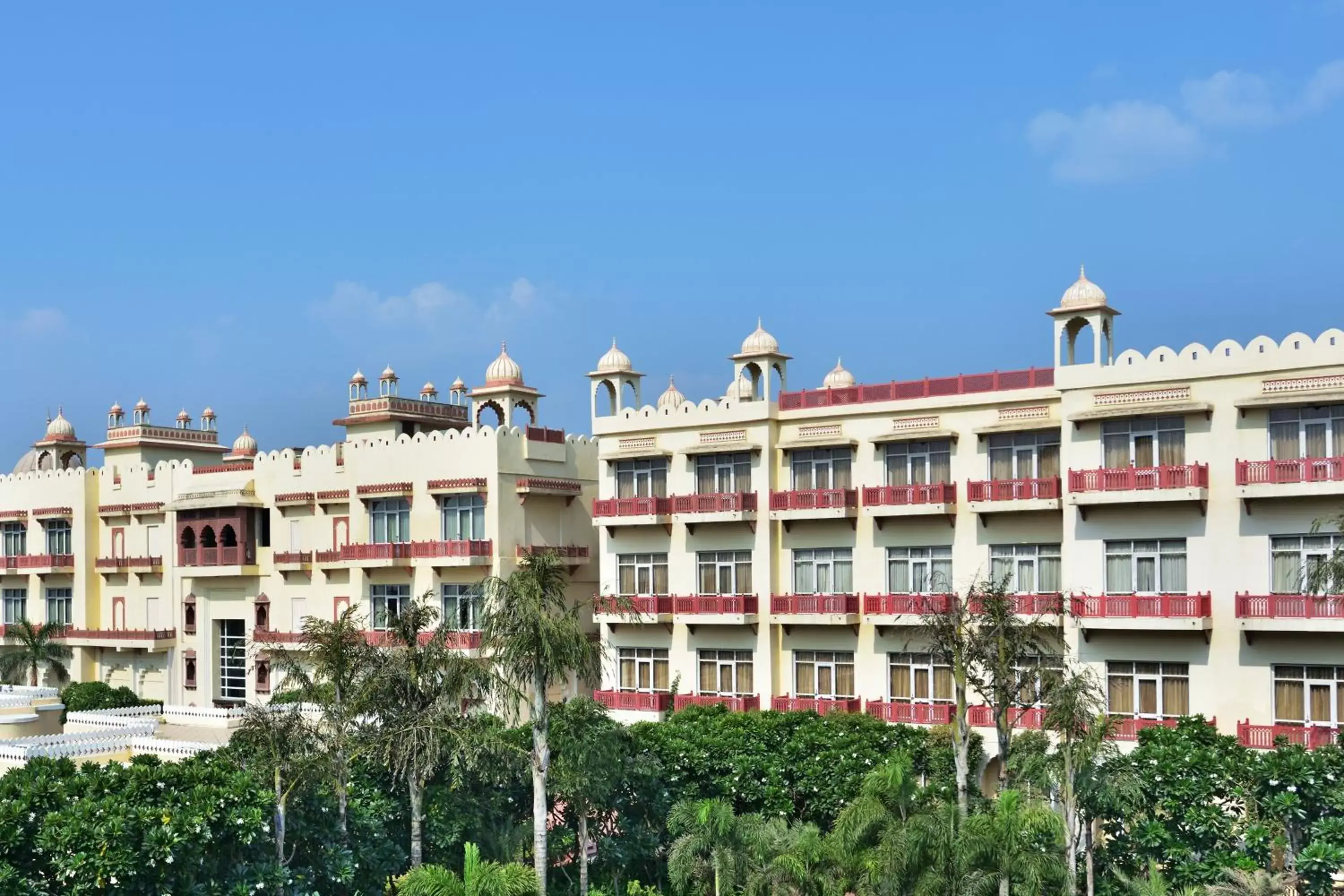 Photo of the whole room, Property Building in Le Meridien Jaipur Resort & Spa