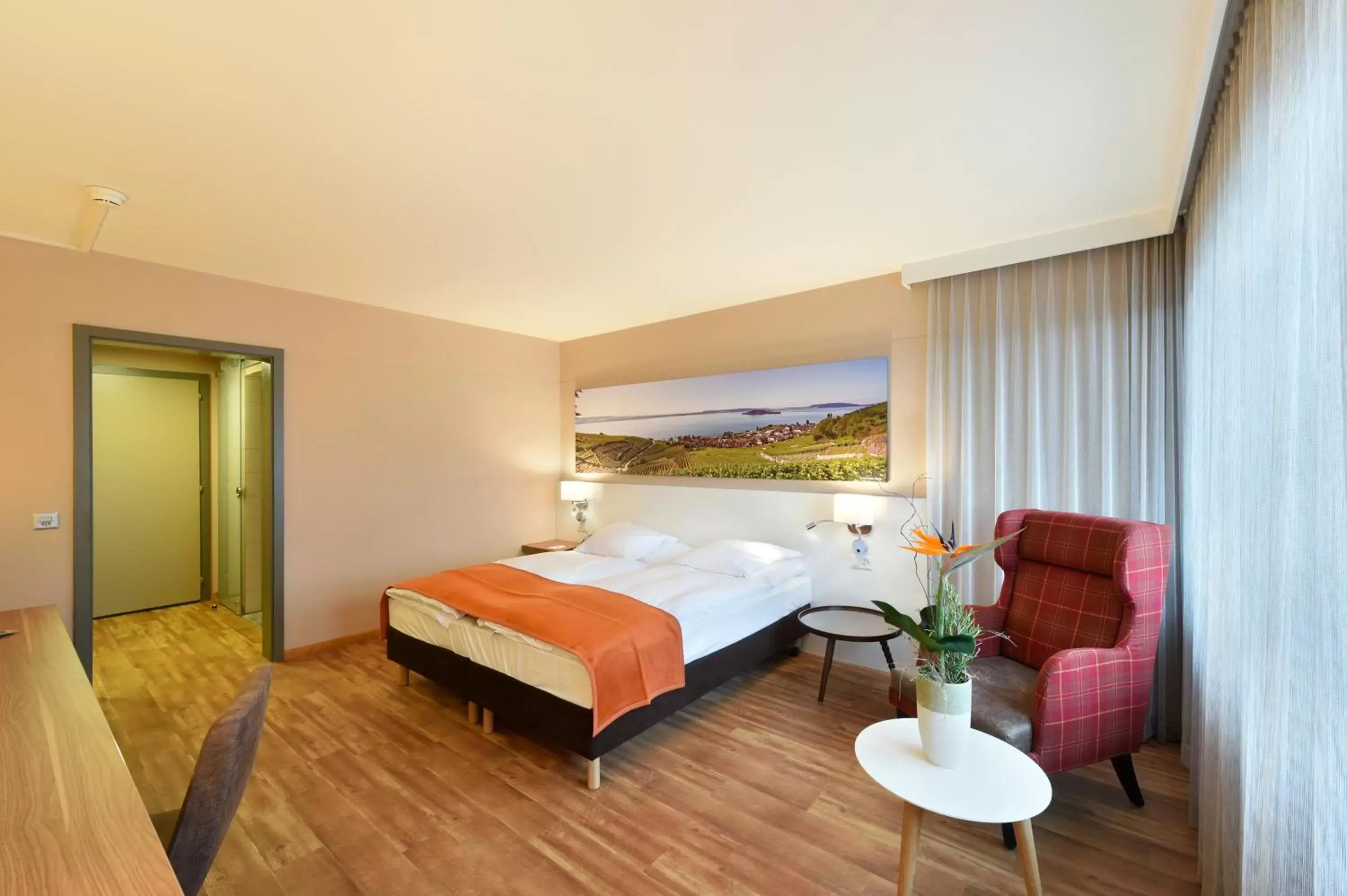 Photo of the whole room, Bed in City Hotel Biel Bienne Free Parking