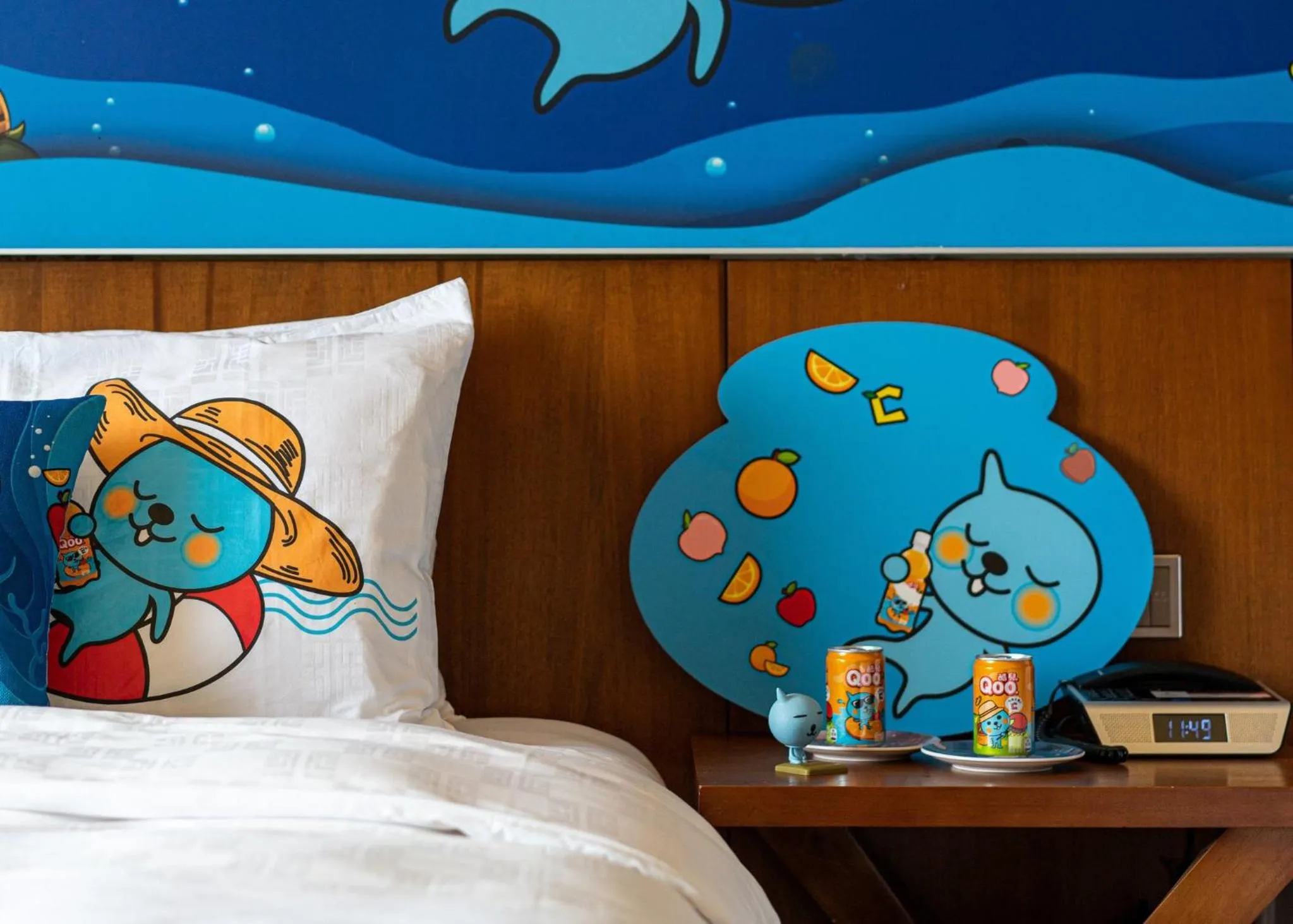 Photo of the whole room, Bed in HUALUXE Hotels & Resorts Kunming