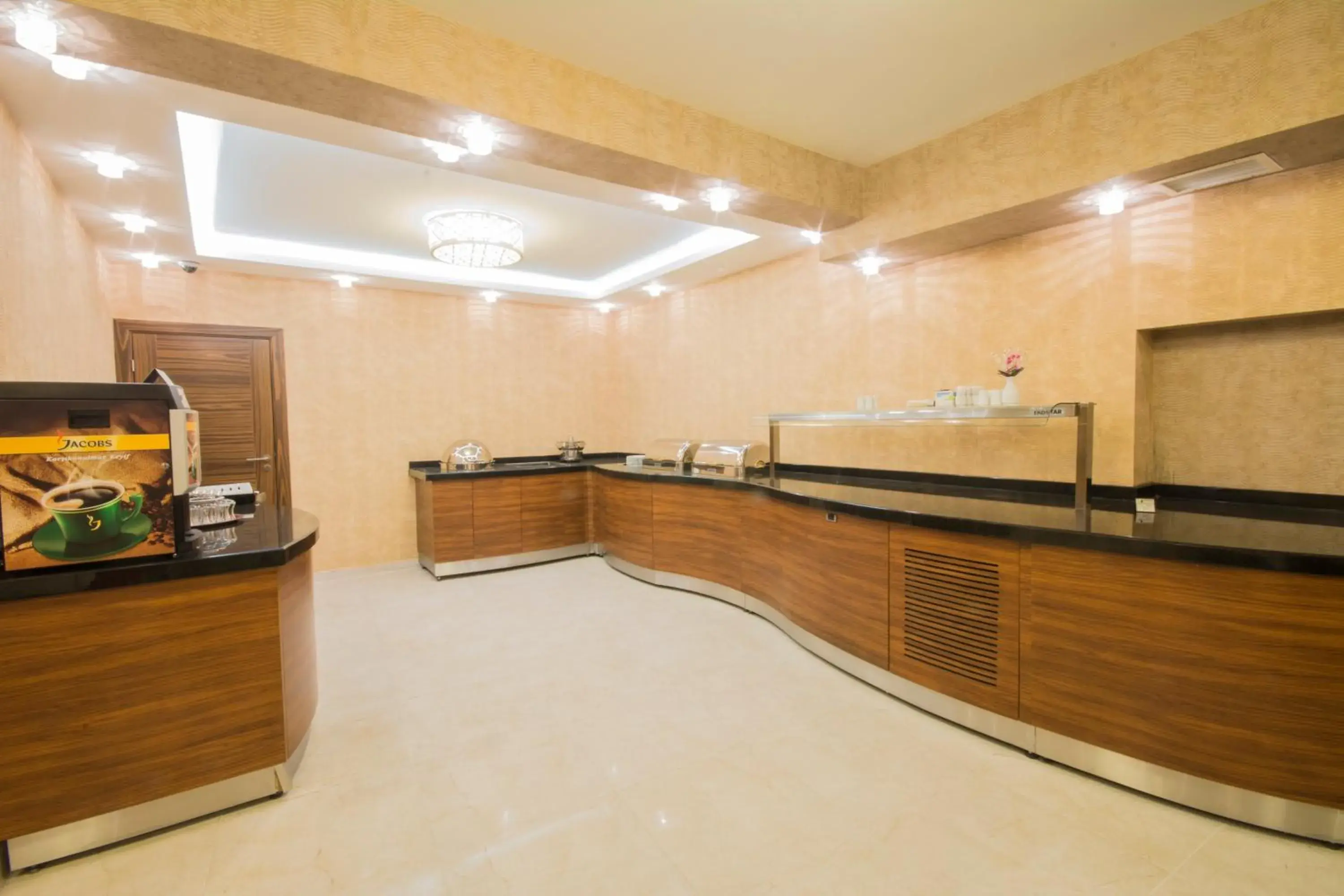 Restaurant/places to eat in Business Han Hotel Restaurant/places to eat in Business Han Hotel