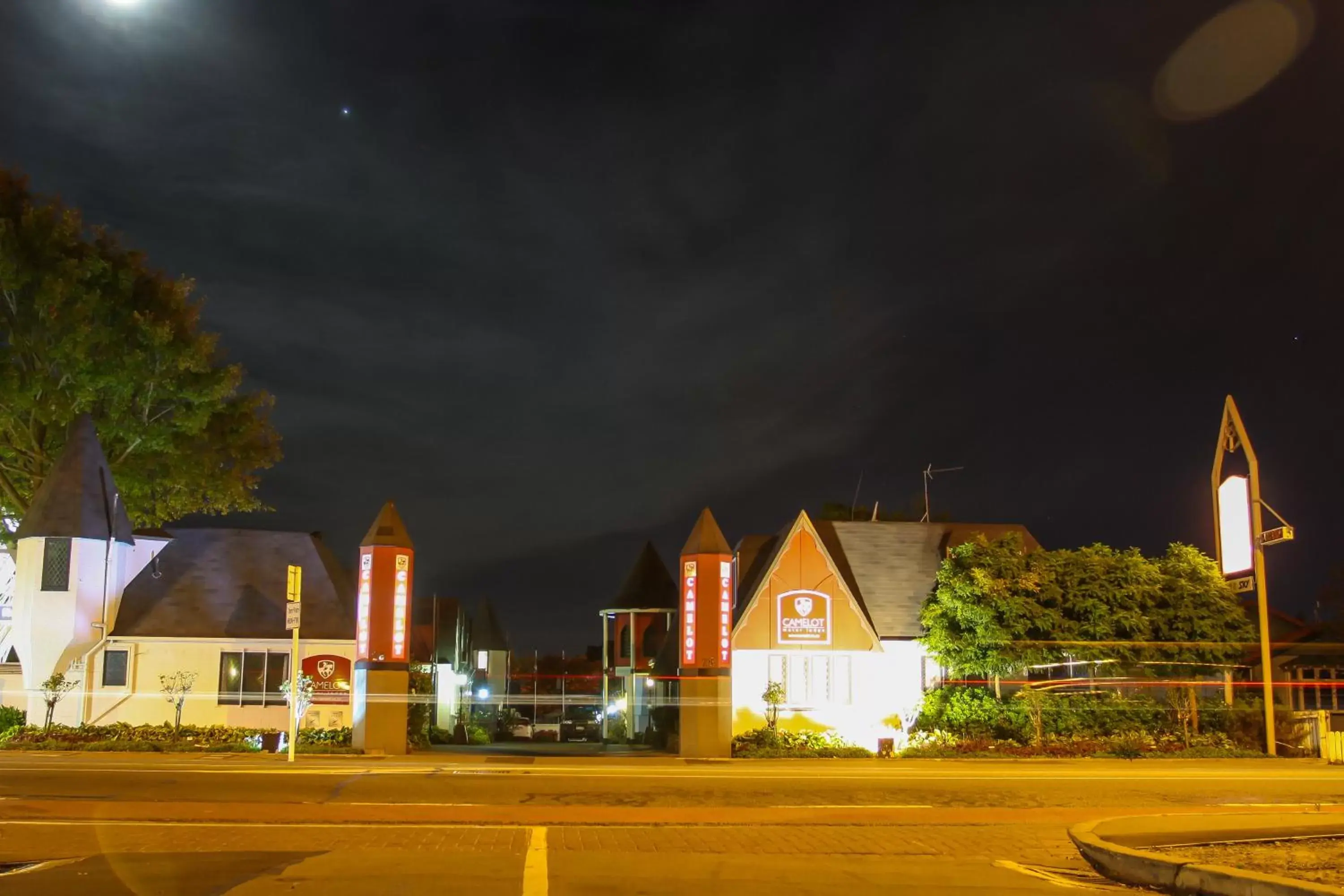 Property Building in Camelot Motor Lodge