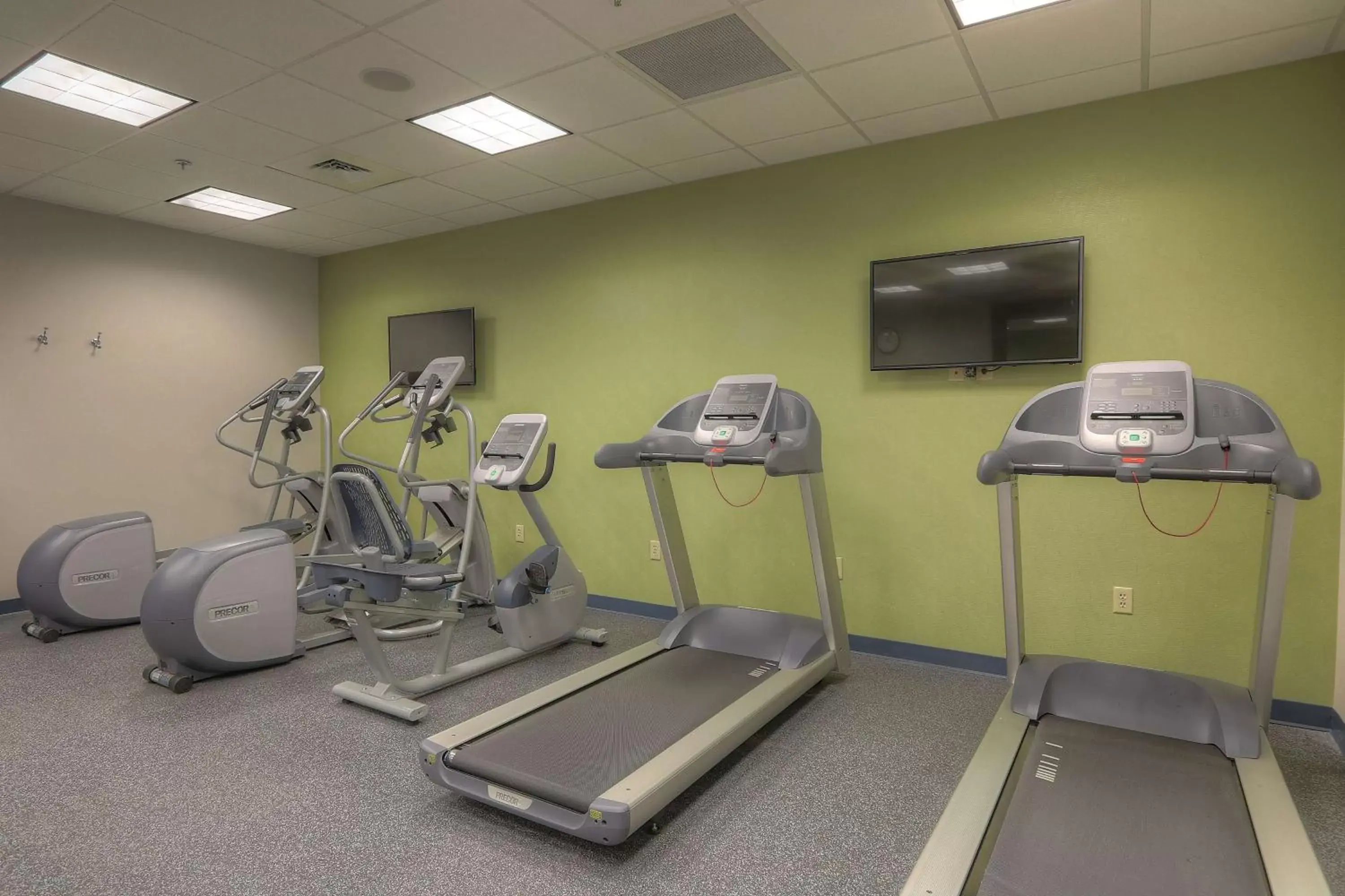 Fitness centre/facilities, Fitness Center/Facilities in Hilton Garden Inn Pigeon Forge