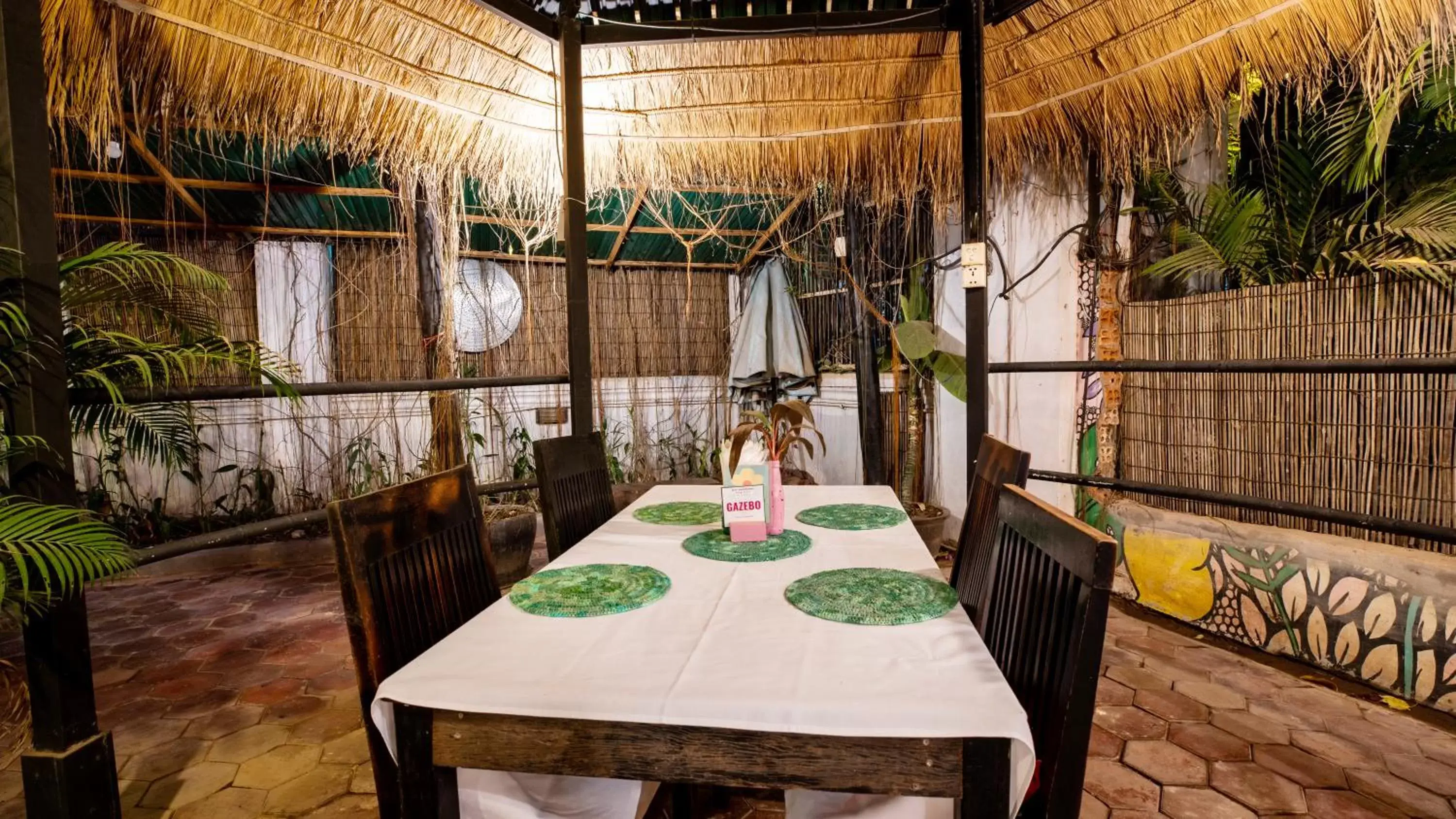 Dining area in Baby Elephant Boutique Hotel