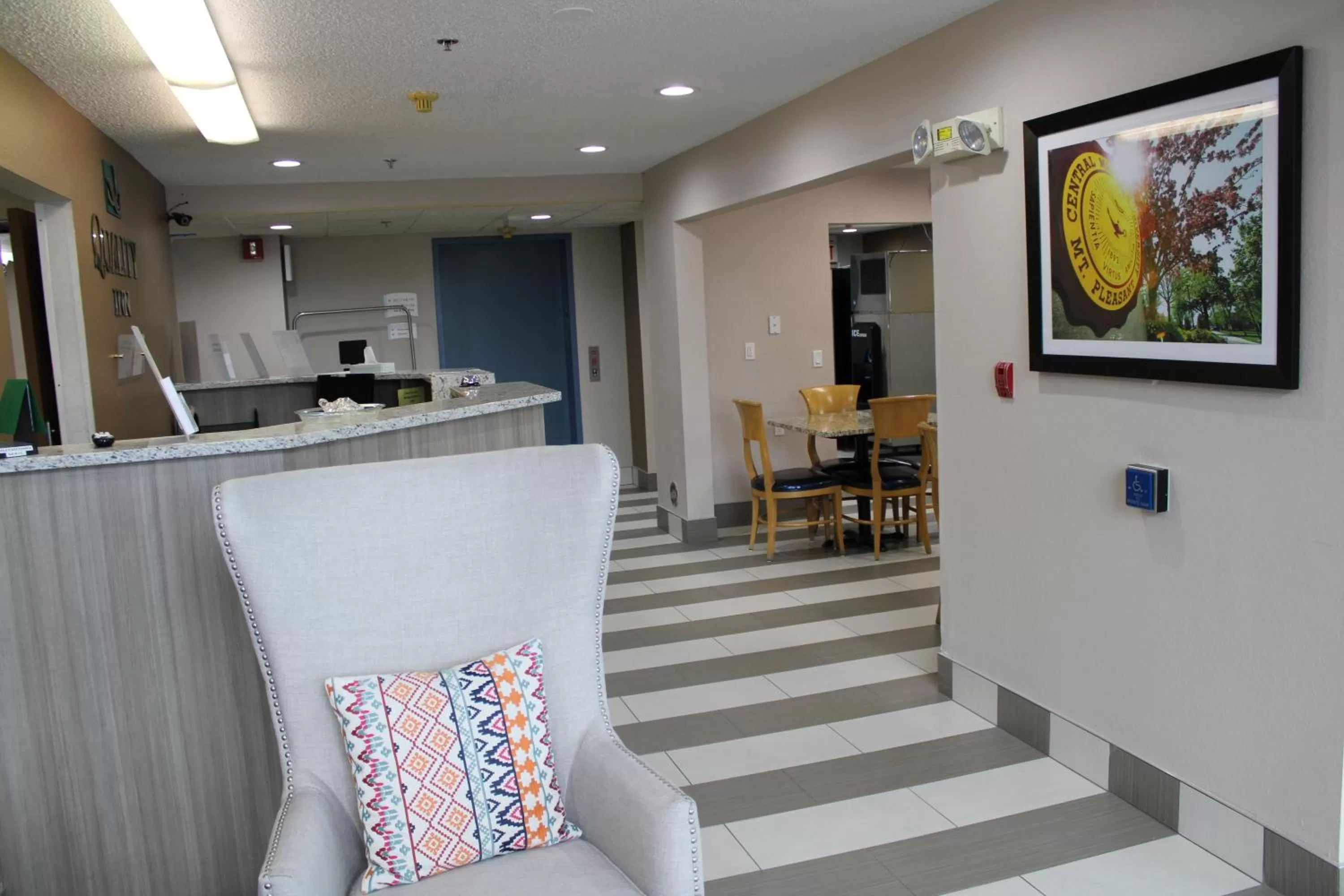 Lobby or reception in Quality Inn Mount Pleasant