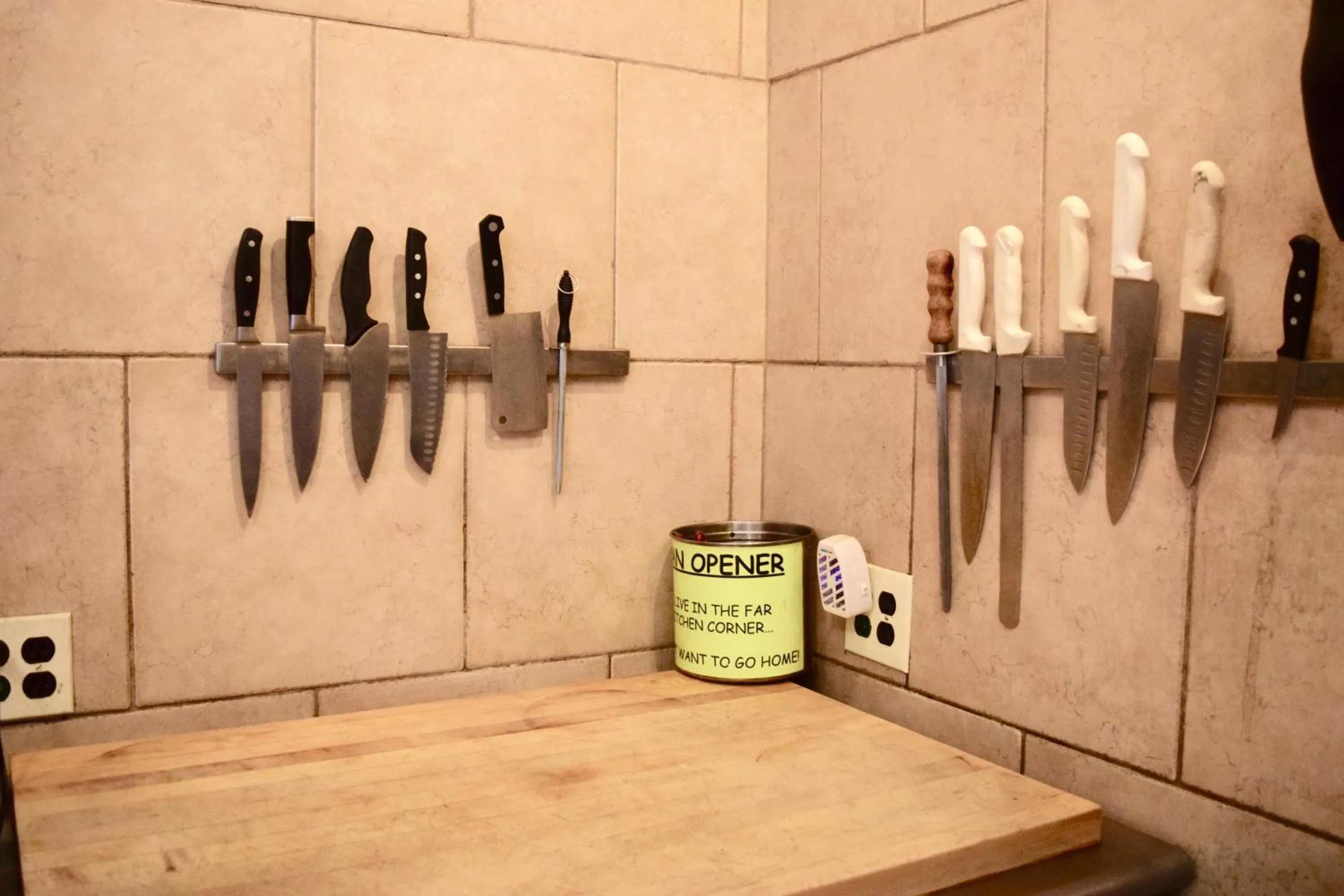 Coffee/tea facilities in Green Tortoise Hostel Seattle