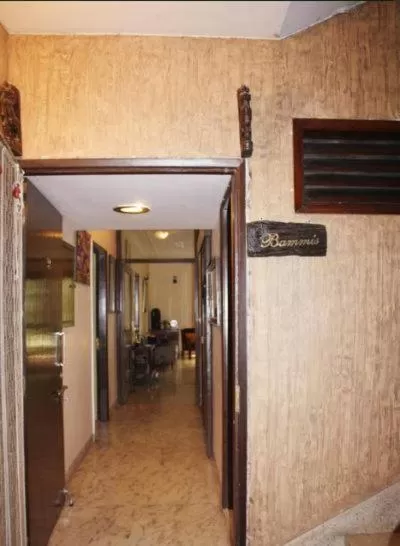 Facade/entrance in Homestay Chateau 39