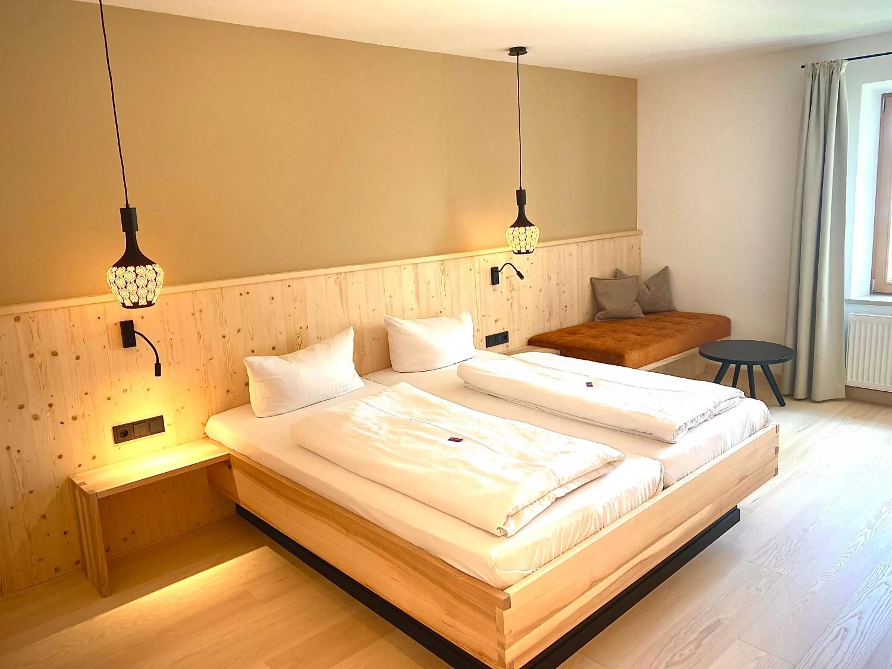 Bed in Forstnerwirt hotel | stubn | biergarten