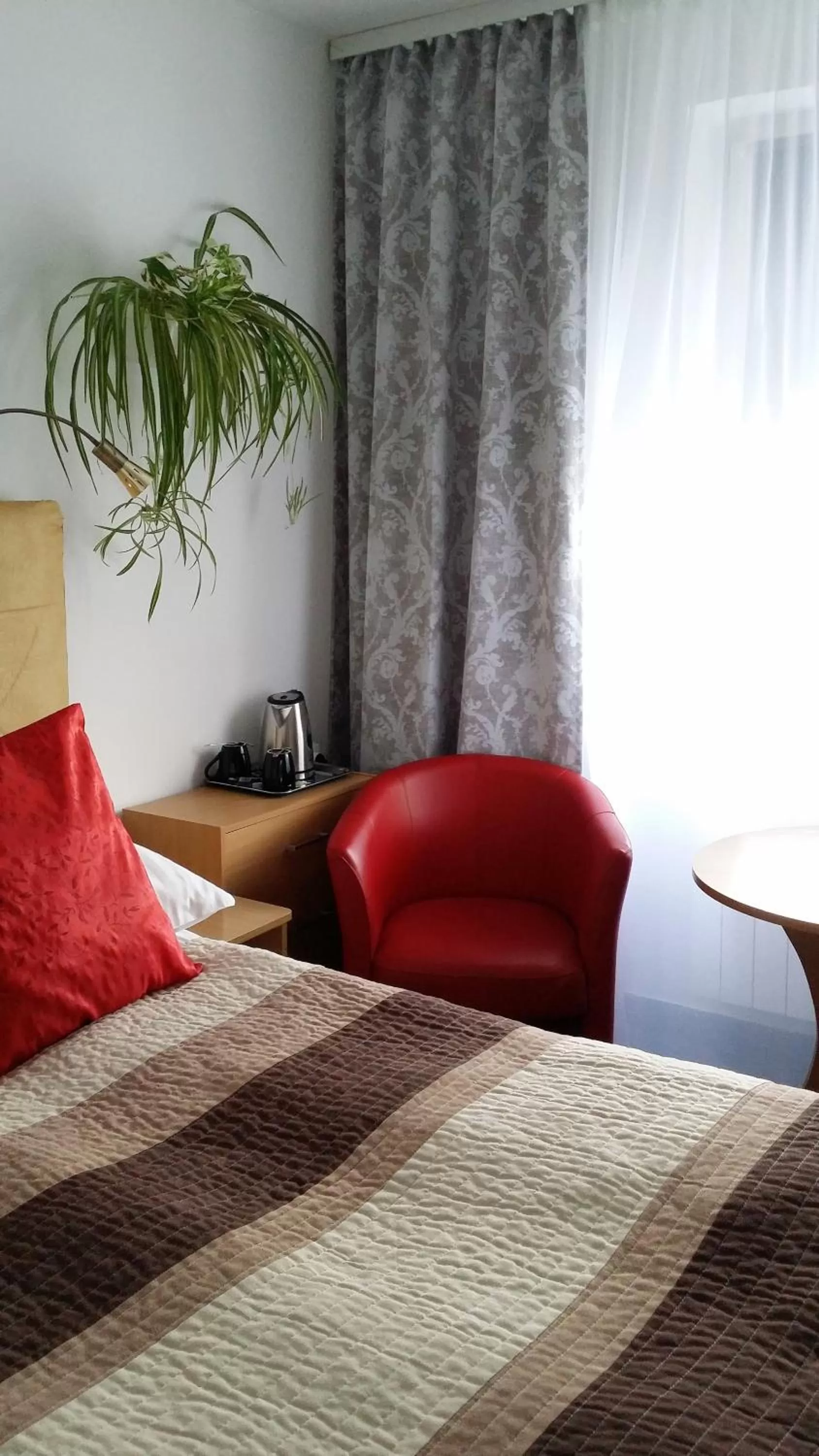 Photo of the whole room, Bed in Hotel As