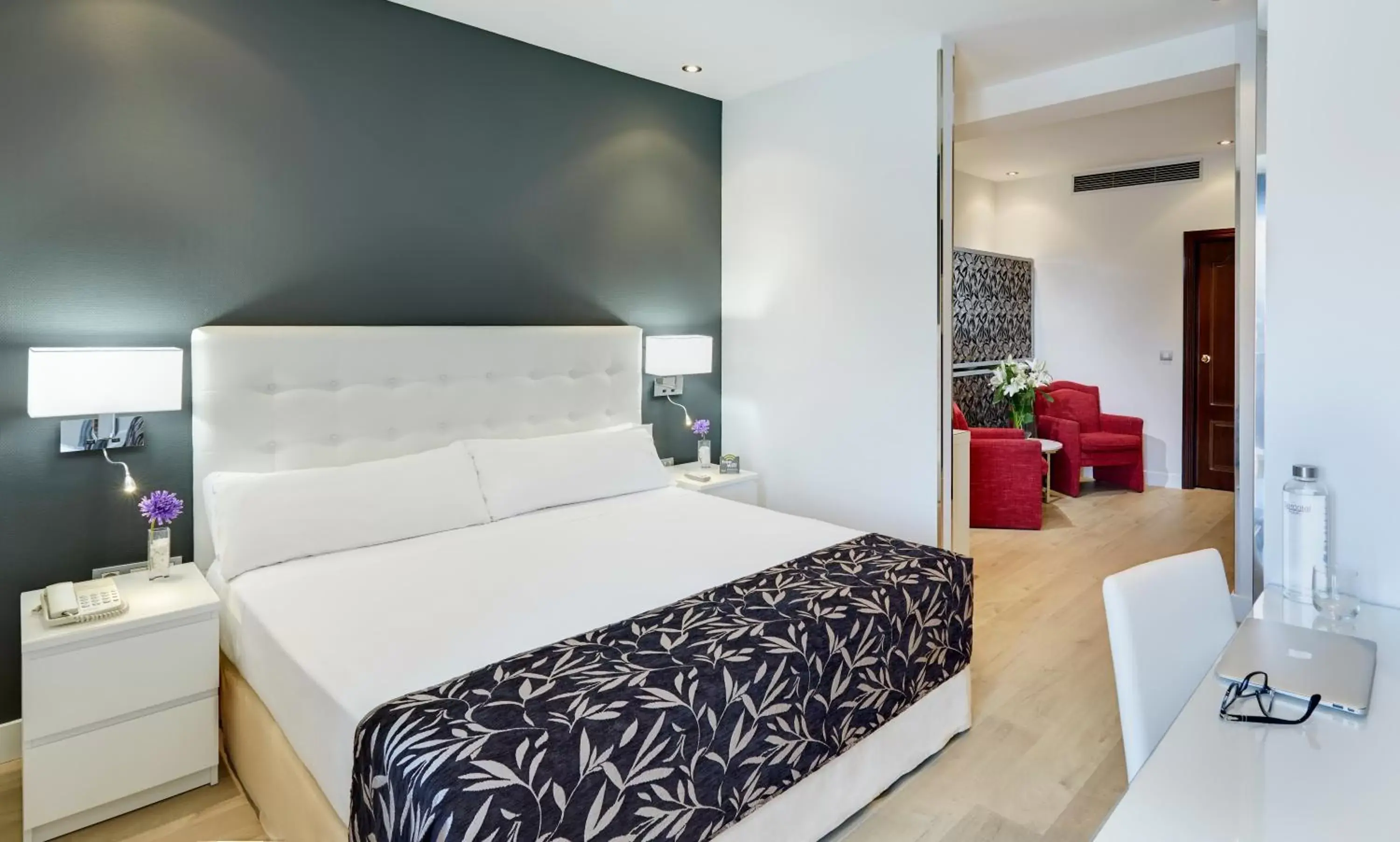 Bed, Room Photo in Sercotel Las Torres