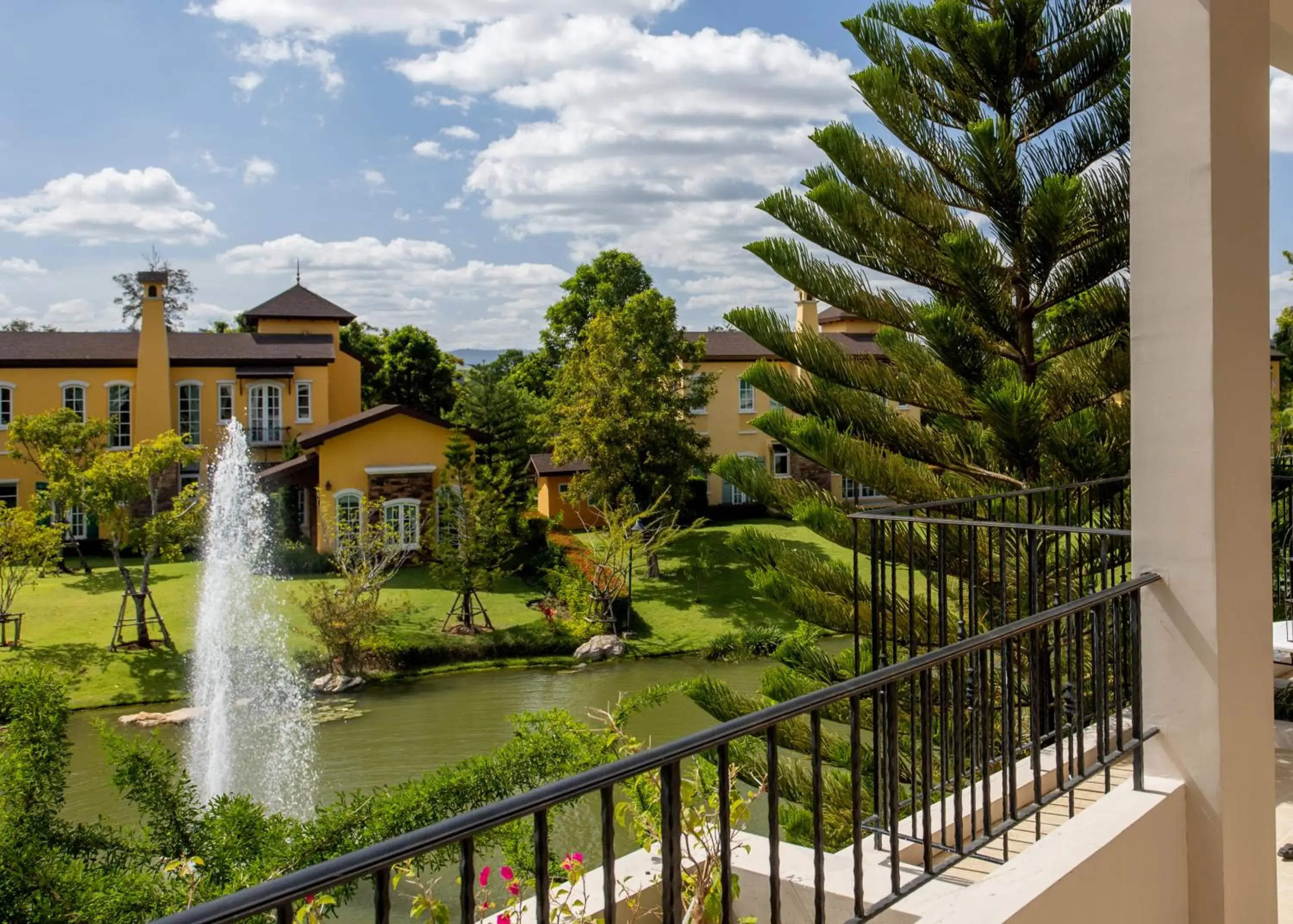 Lake view in U Khao Yai