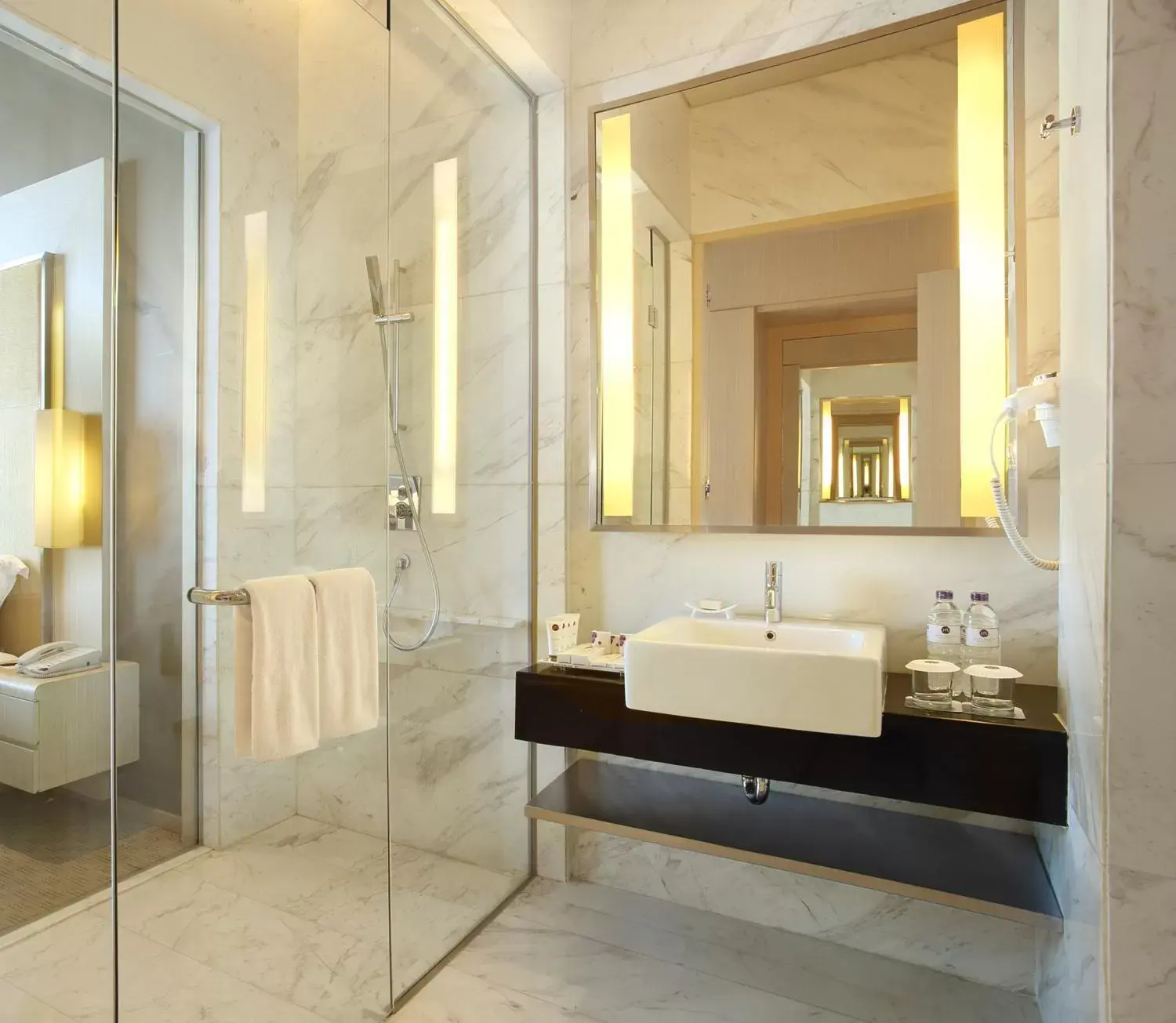 Bathroom in Grand Mercure Jakarta Harmoni