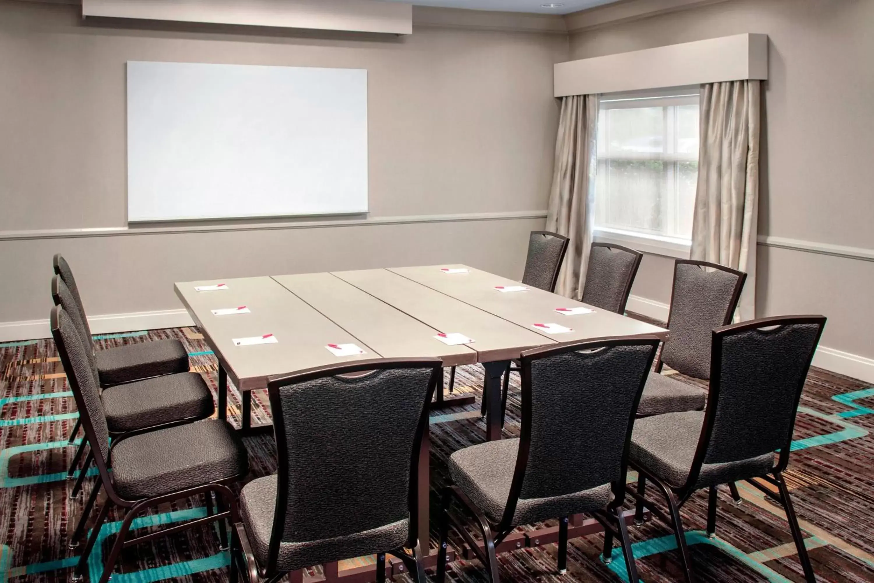 Meeting/conference room, Business Area/Conference Room in Residence Inn by Marriott Newark Elizabeth/Liberty International Airport
