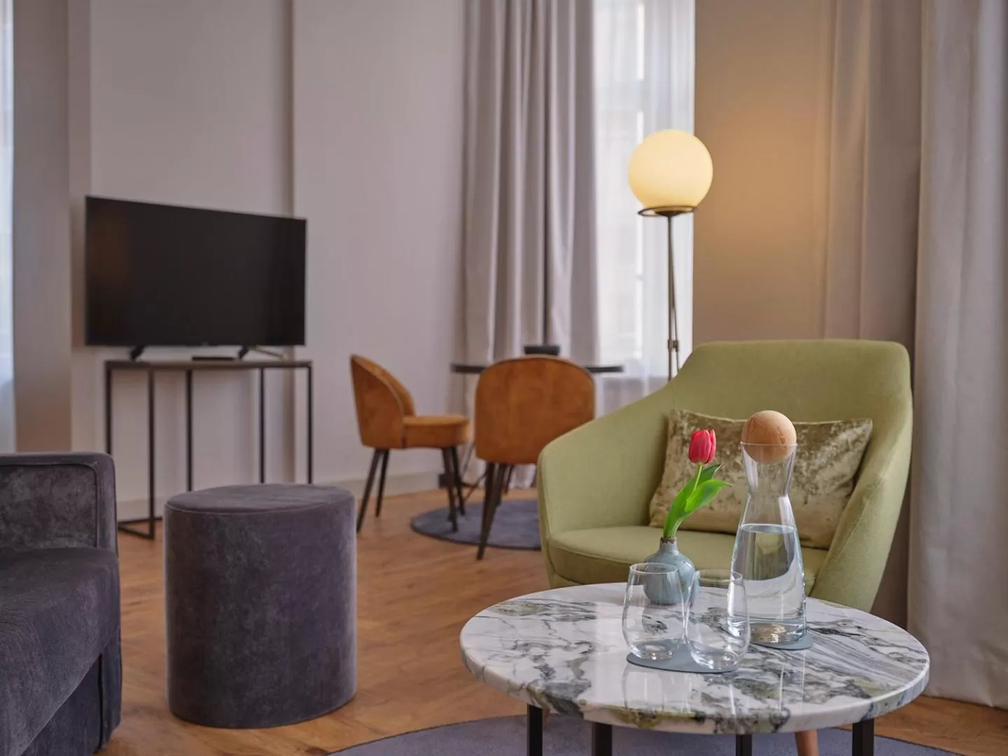 TV and multimedia in Classik Hotel Alexander Plaza