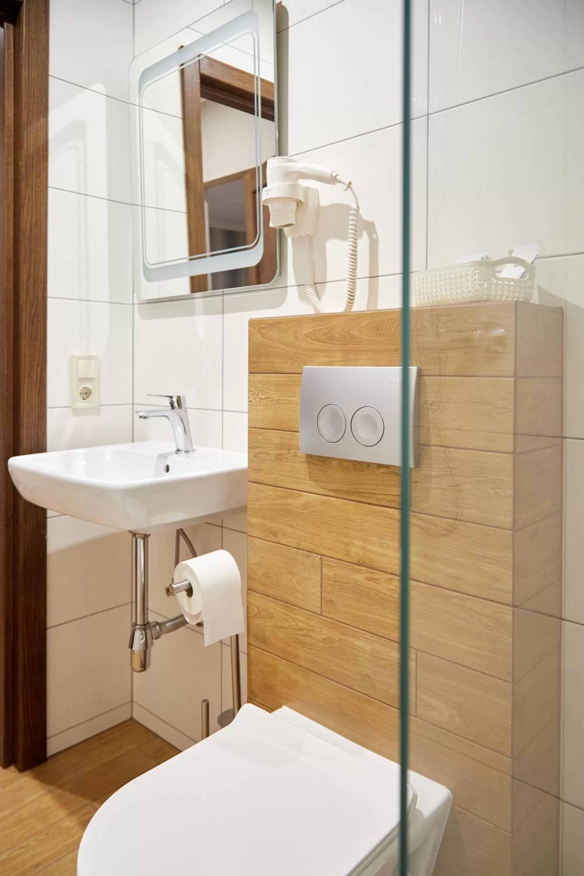 Bathroom in Hotel Korona