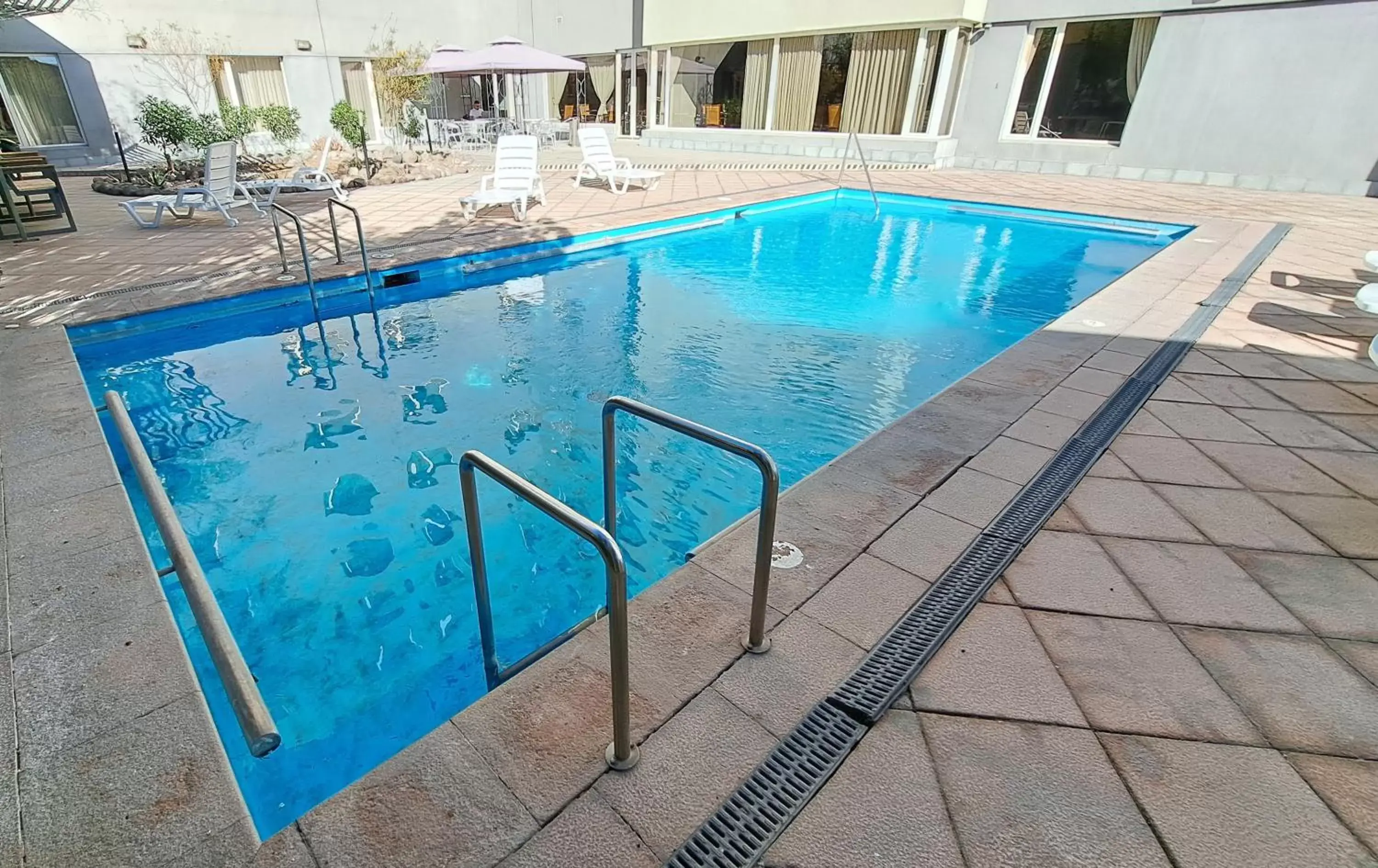Swimming pool in Hotel Diego de Almagro Alto el Loa Calama Swimming pool in Hotel Diego de Almagro Alto el Loa Calama