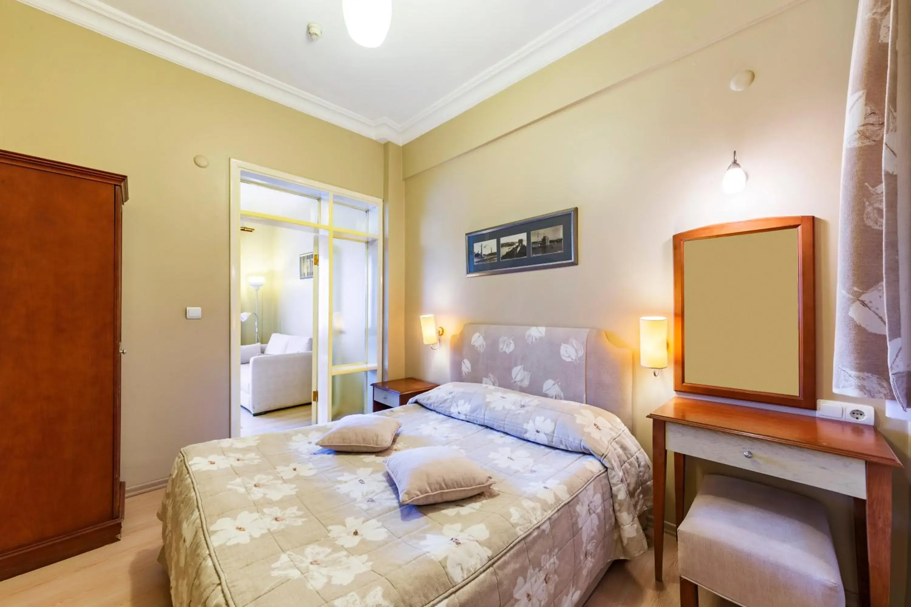 Bed in Hotel Fehmi Bey - Special Category
