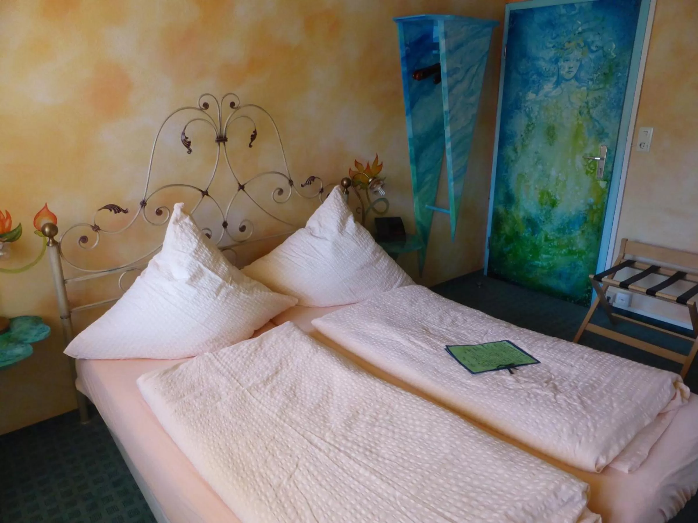 Bed in Gasthaus Storchen Hellas