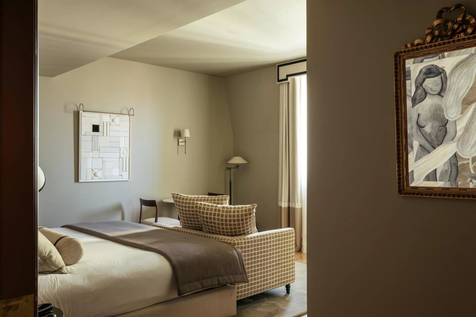 Bed in Hospes Infante Sagres Porto - Small Luxury Hotels Of The World