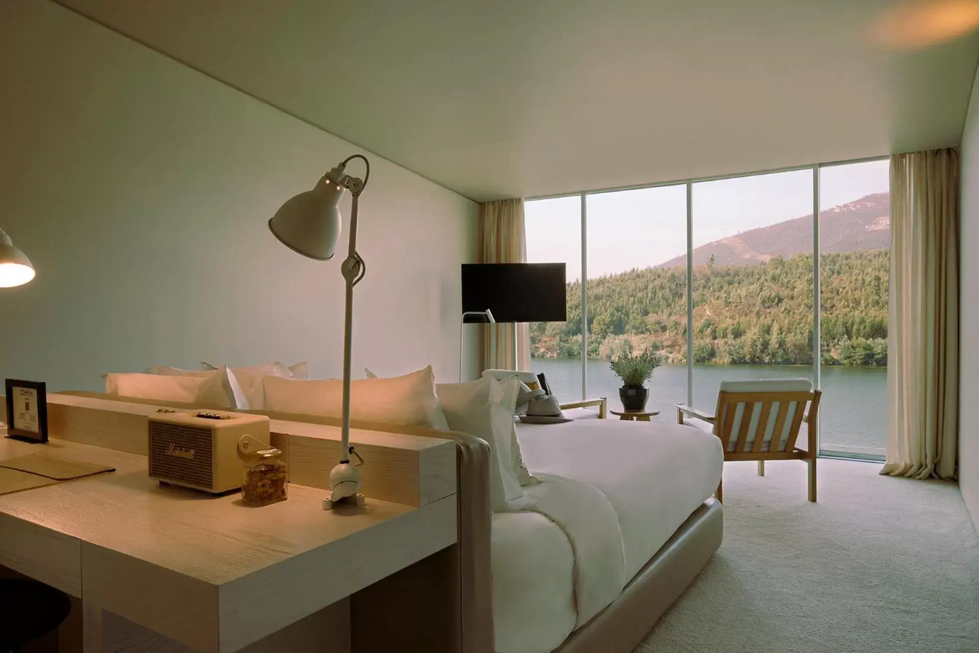 Bedroom, Seating Area in Octant Douro