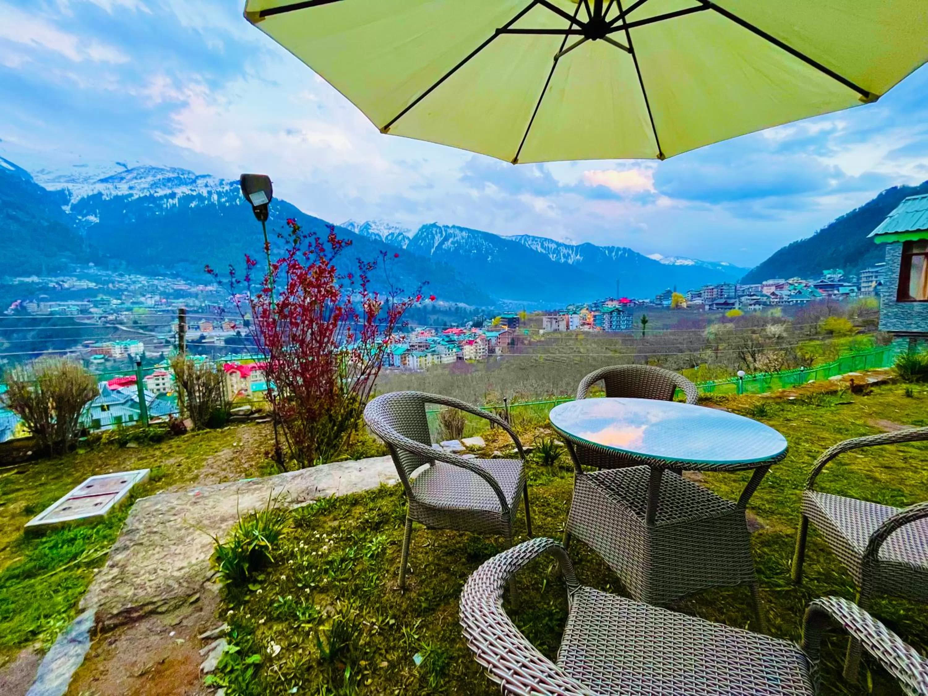 Nomad 2 Bedroom independent Luxury Cottages