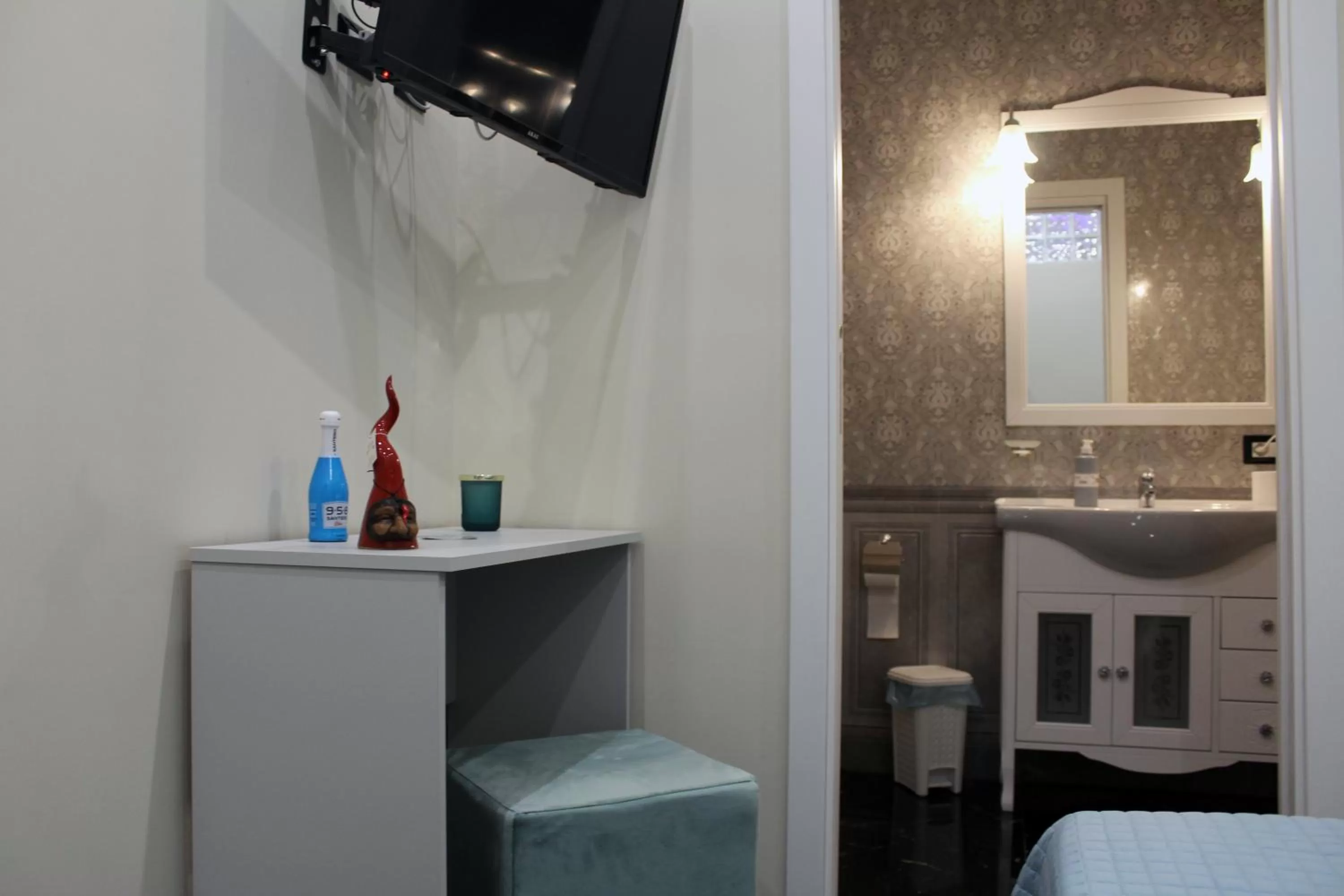 Bathroom in My Luxury