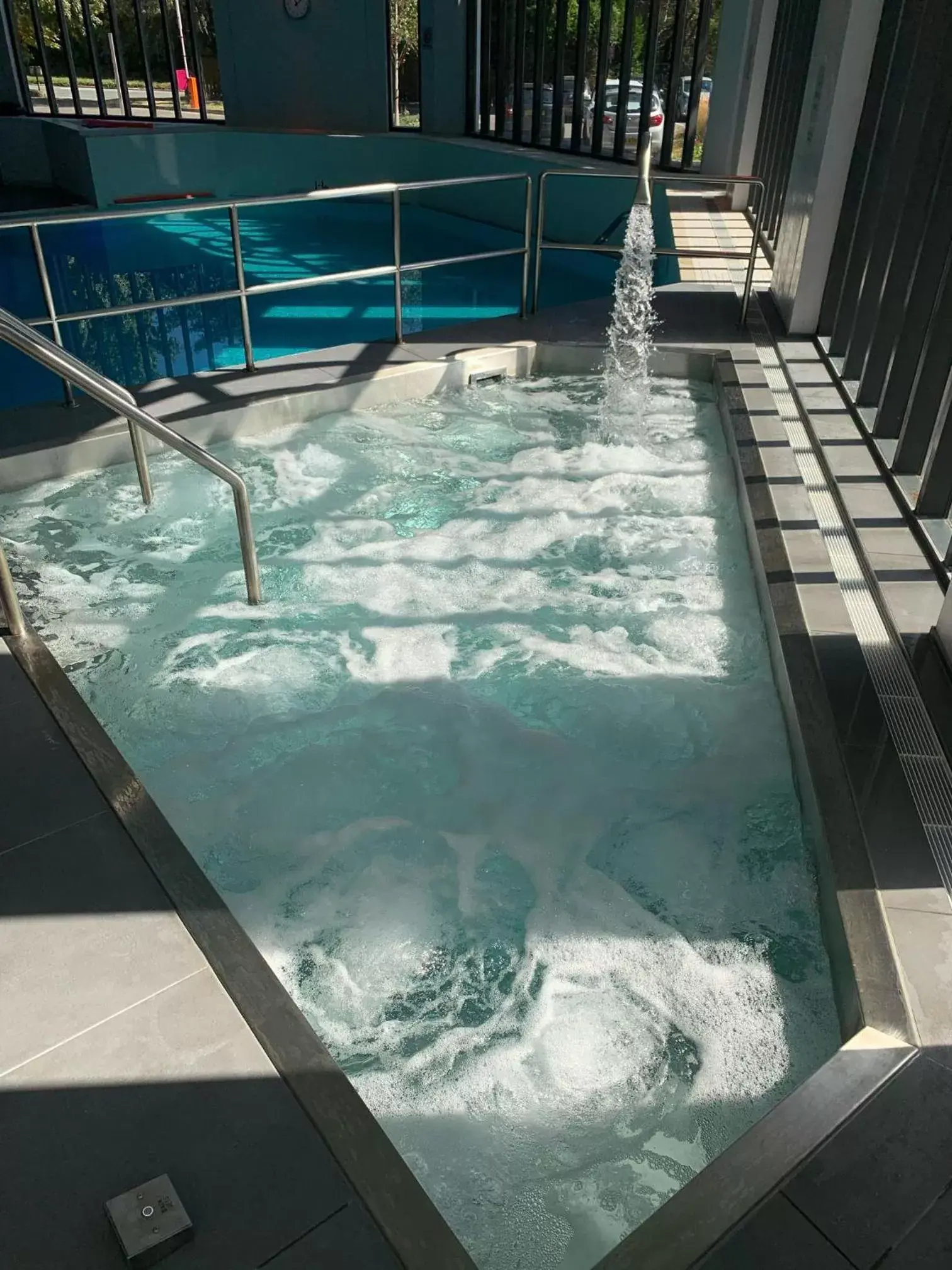 Hot Tub, Swimming Pool in Crowne Plaza Gerrards Cross, an IHG Hotel