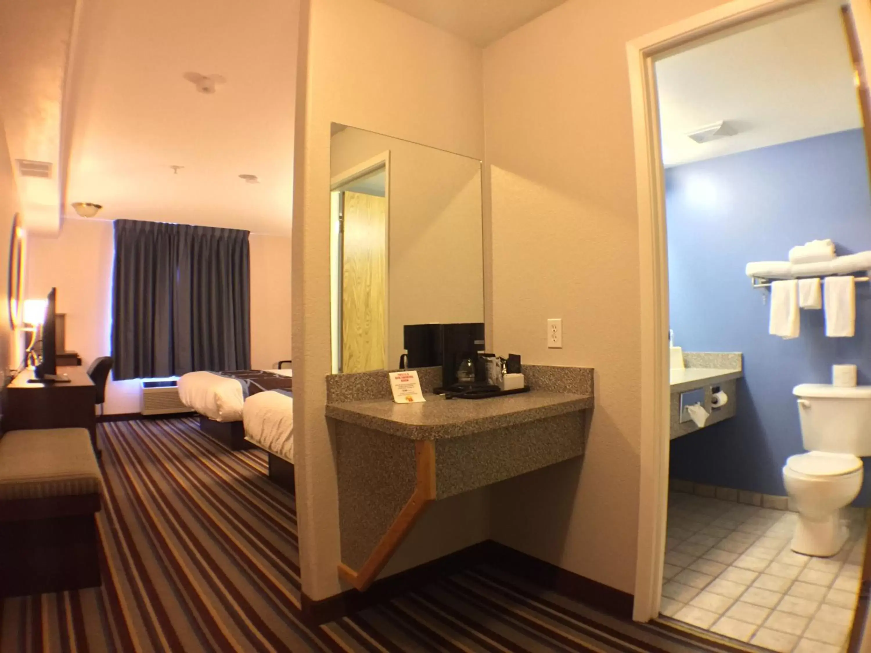 Bed in Super 8 by Wyndham Fort Frances Bed in Super 8 by Wyndham Fort Frances