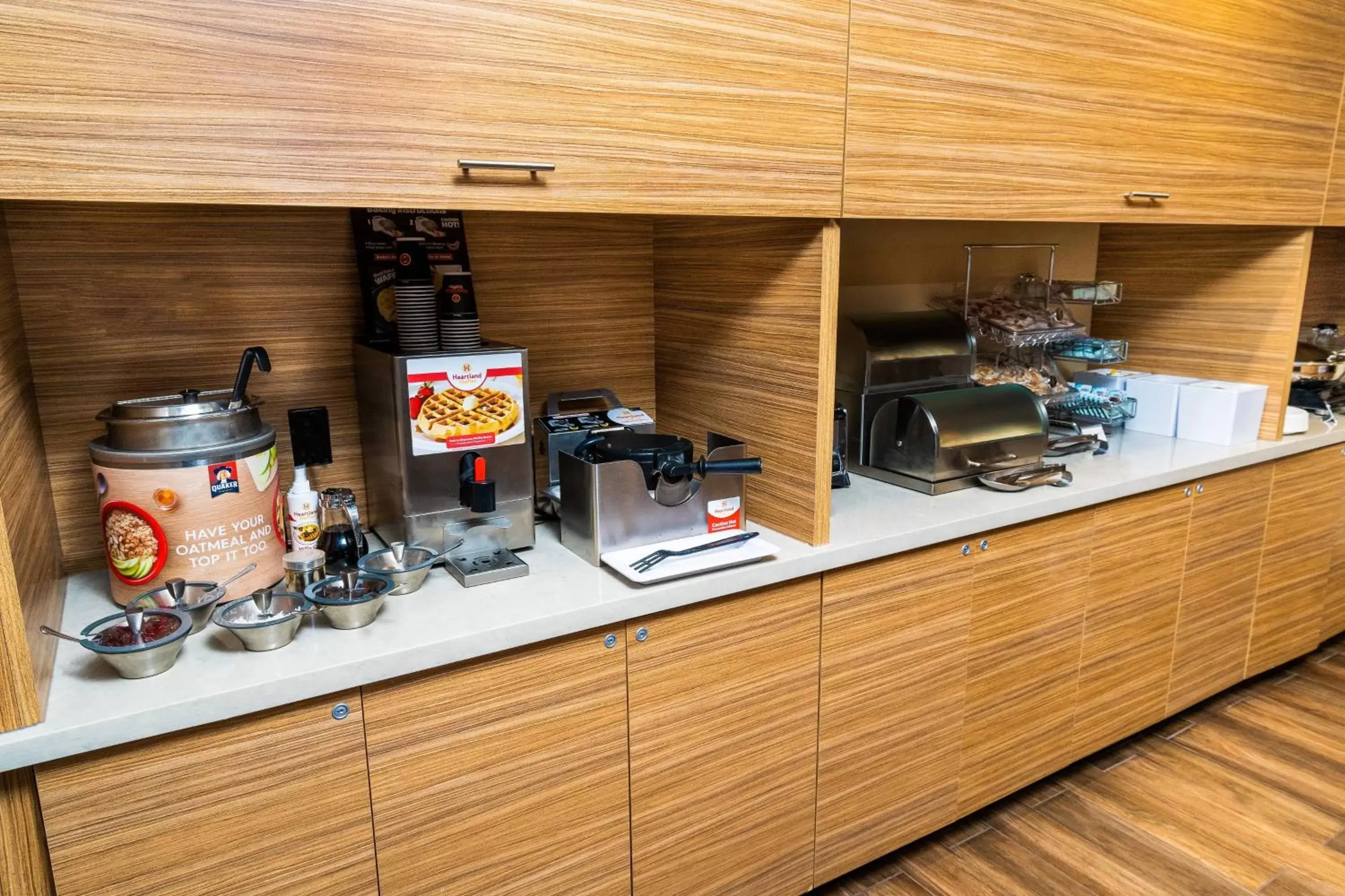 Breakfast, Kitchen/Kitchenette in TownePlace Suites By Marriott Las Vegas Stadium District