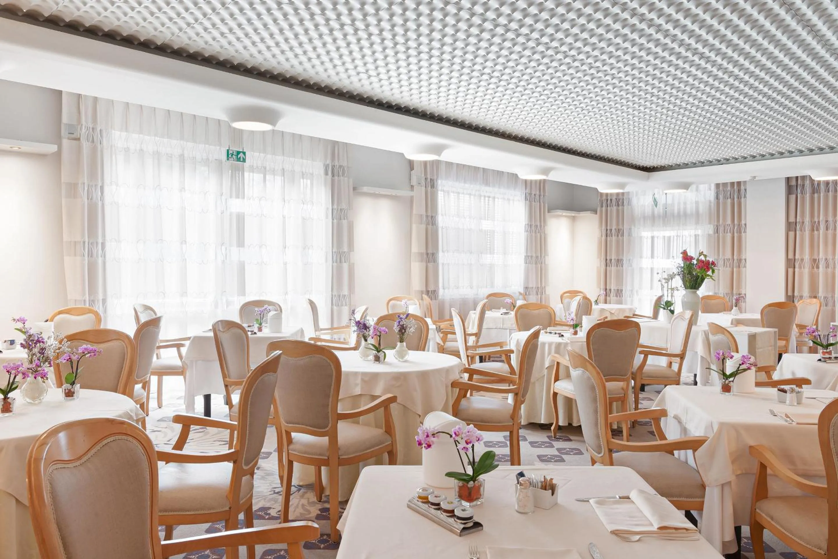 Restaurant/places to eat in Olivi Hotel & Natural Spa