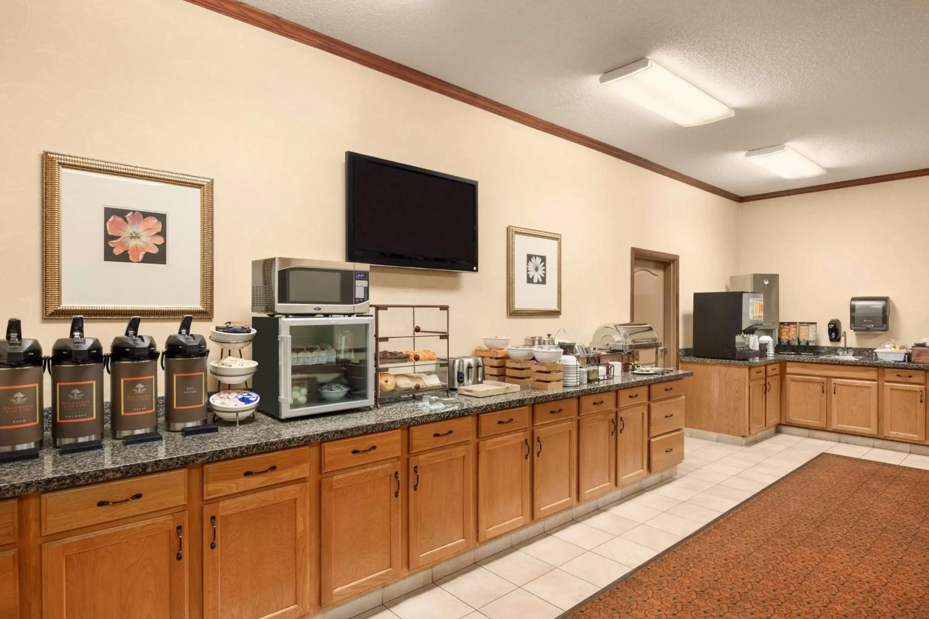 Restaurant/places to eat in Country Inn & Suites by Radisson, Sioux Falls, SD