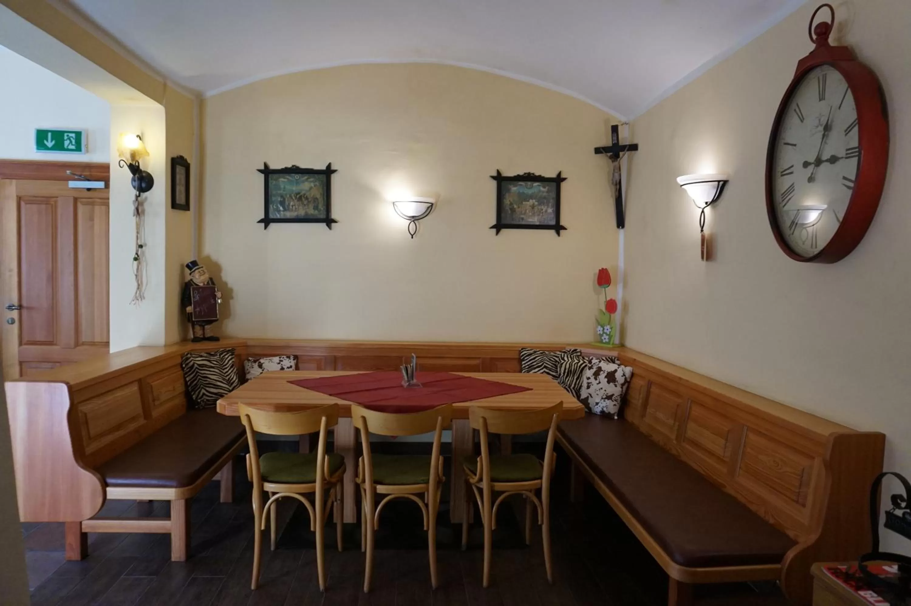 Lounge or bar in Gasthaus zum Fuchs - Familie Andrä