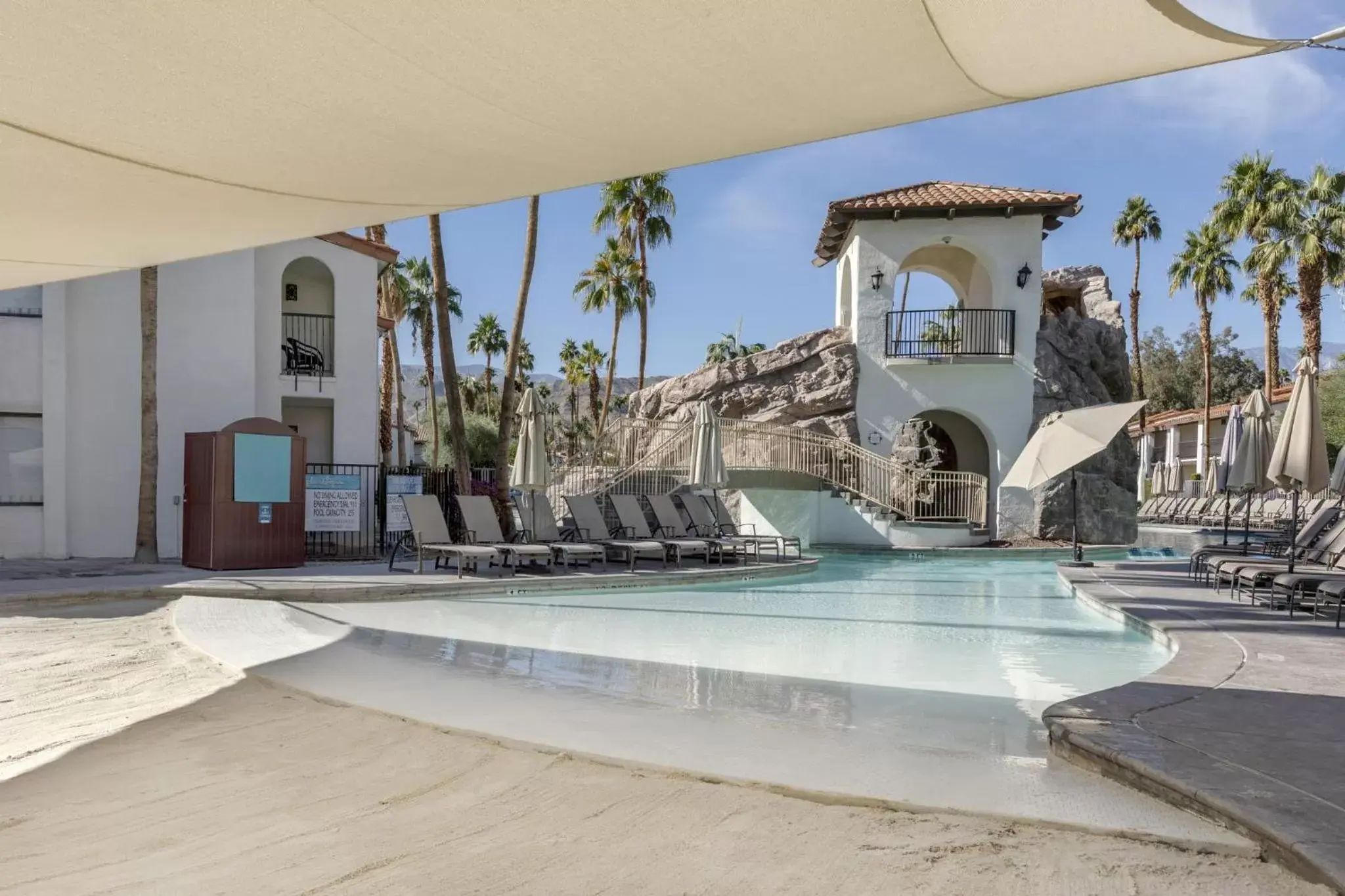 Swimming Pool in Omni Rancho Las Palmas Resort & Spa