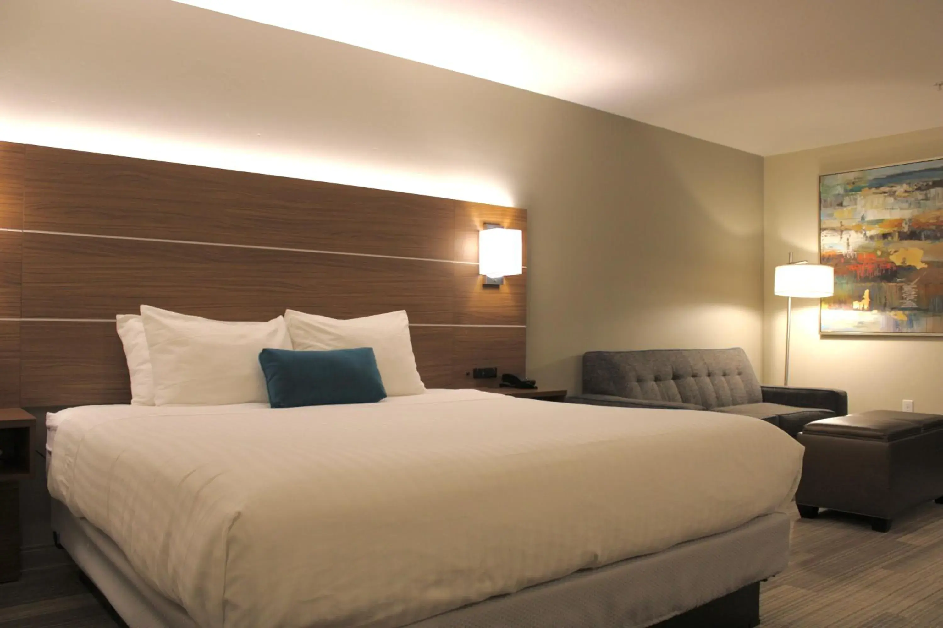 View (from property/room), Bed in Simple Suites Boise Airport View (from property/room), Bed in Simple Suites Boise Airport