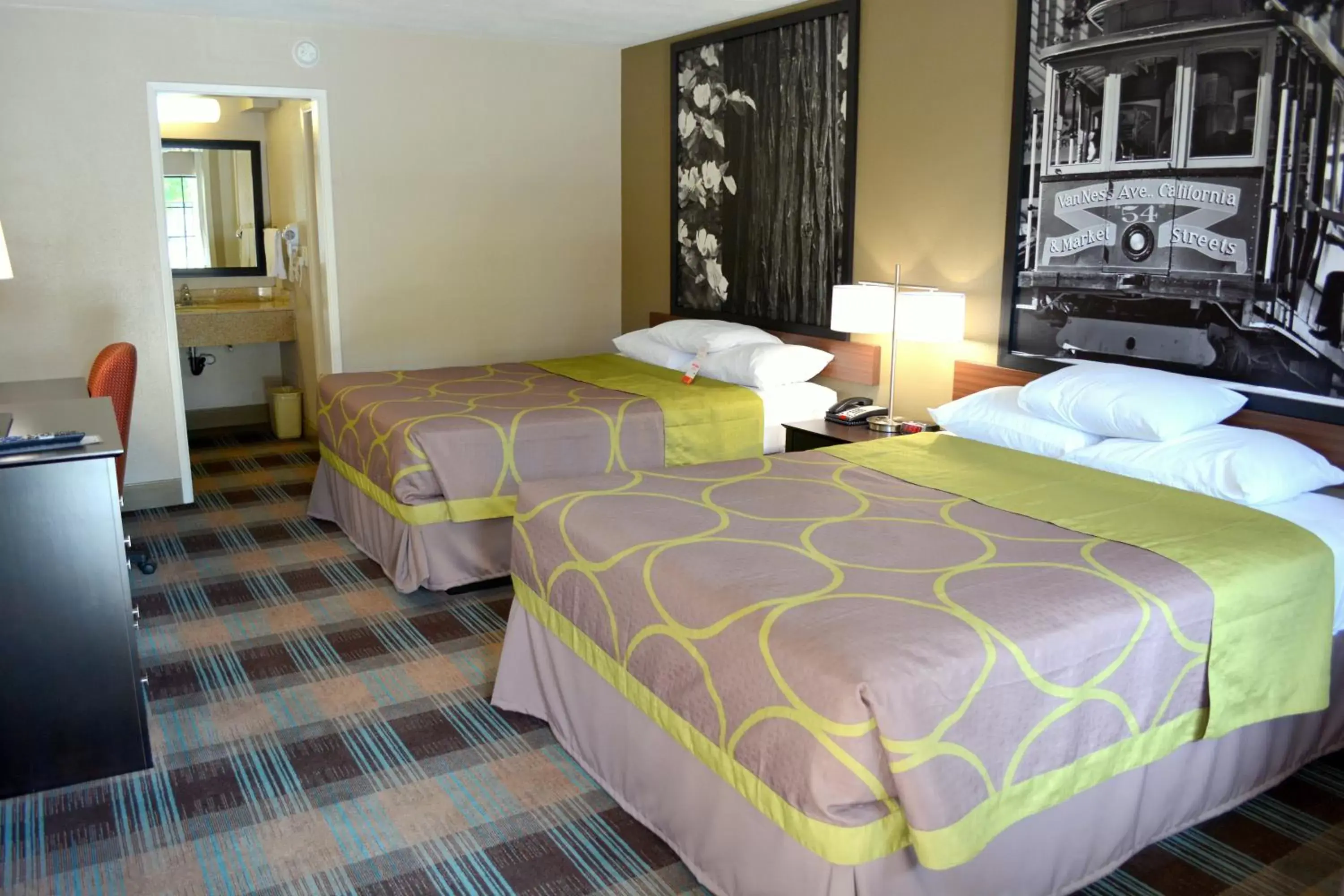 Deluxe Double Room with Two Double Beds - Non-Smoking in Super 8 by Wyndham Salinas