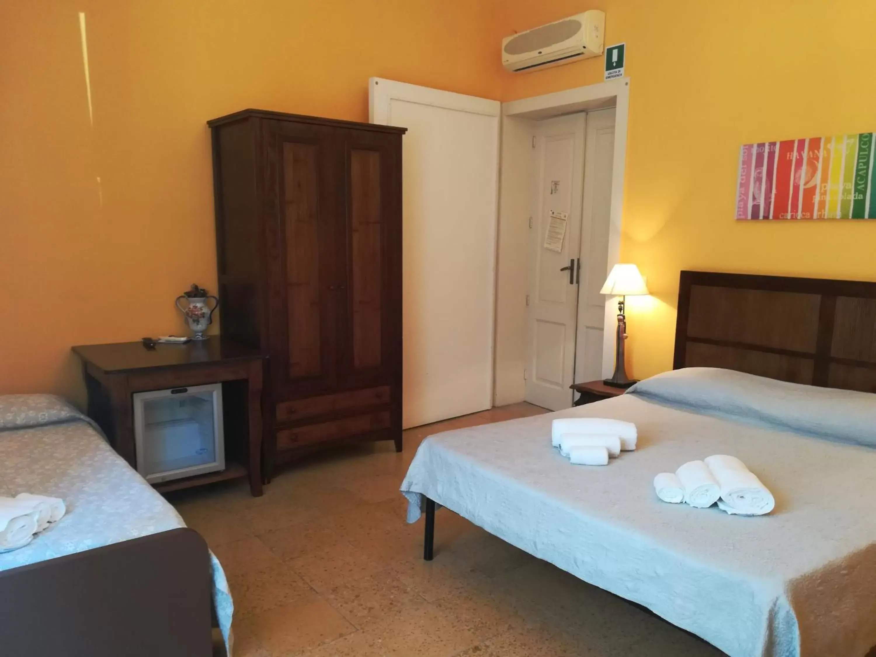 Bed in B&B A Due Passi dal Mare