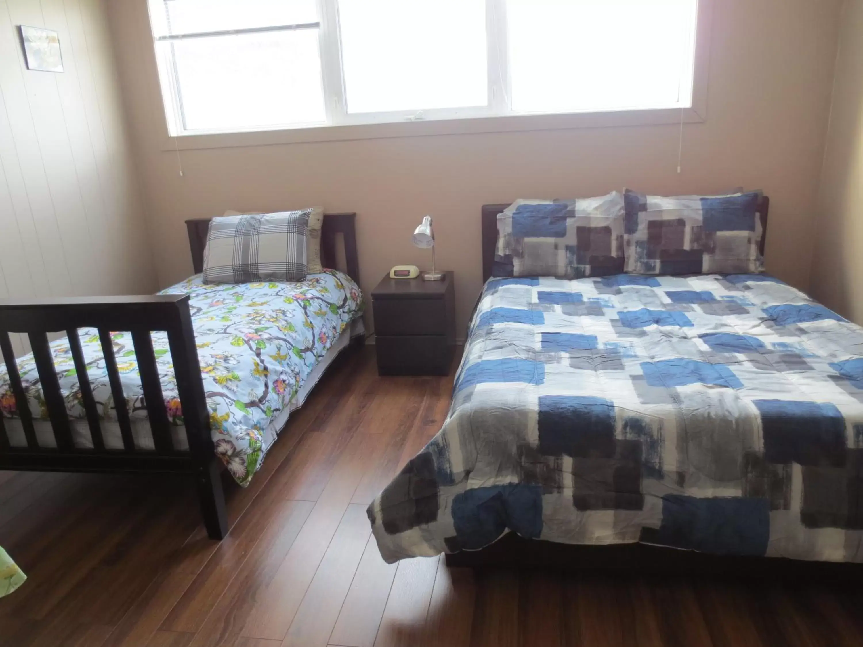 Bedroom, Bed in College Park Bed & Breakfast