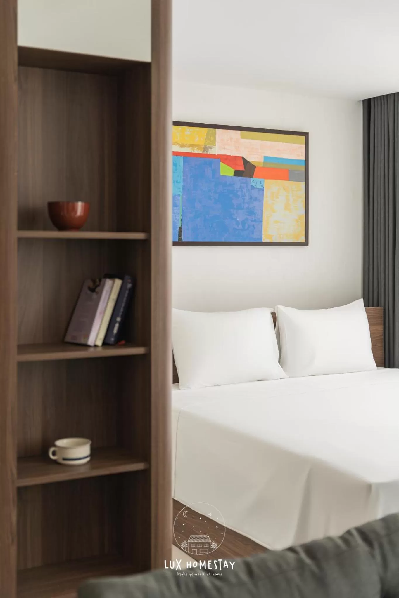 Bedroom, Bed in Lux Westlake Studio