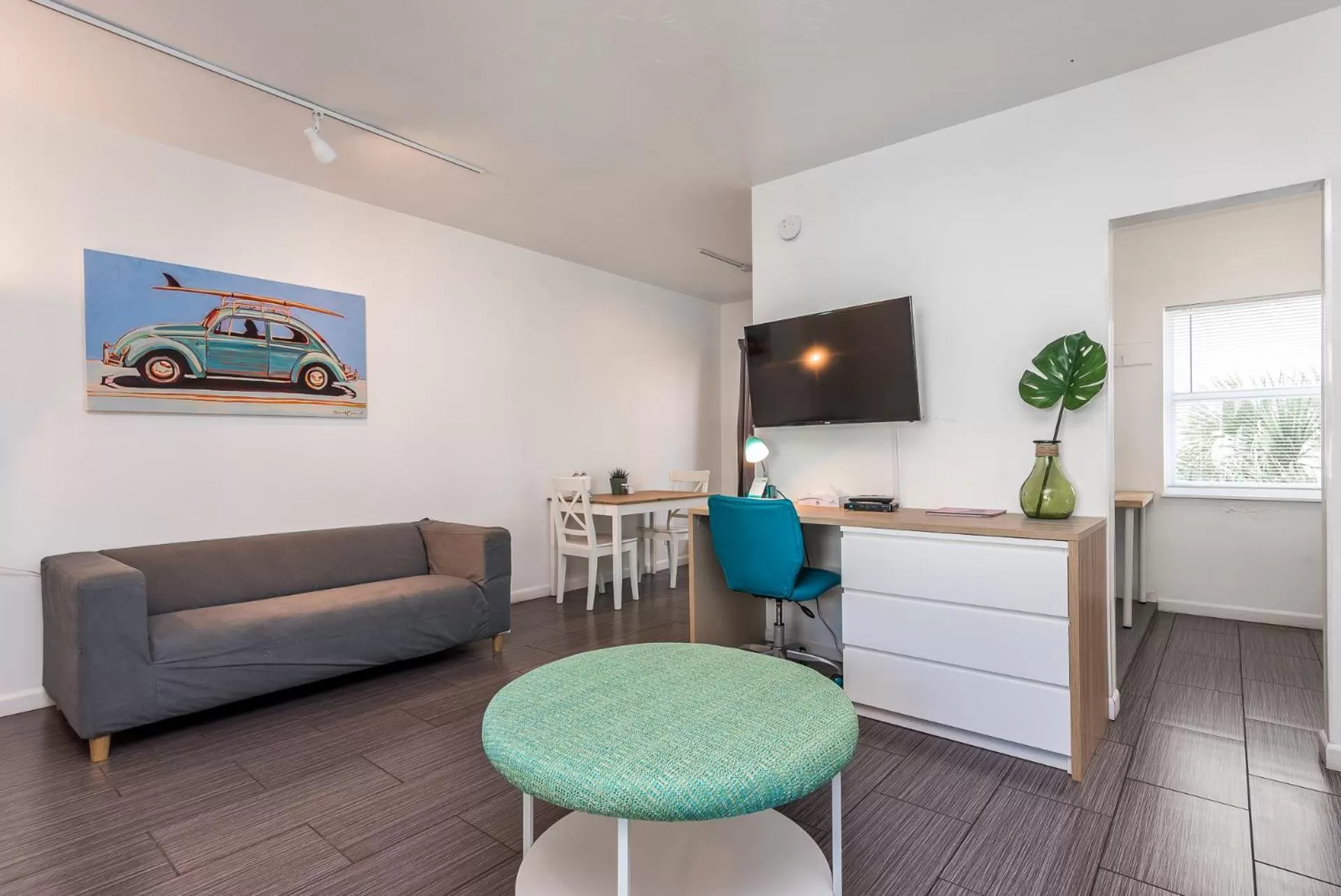 TV and multimedia in Nobleton Hotel