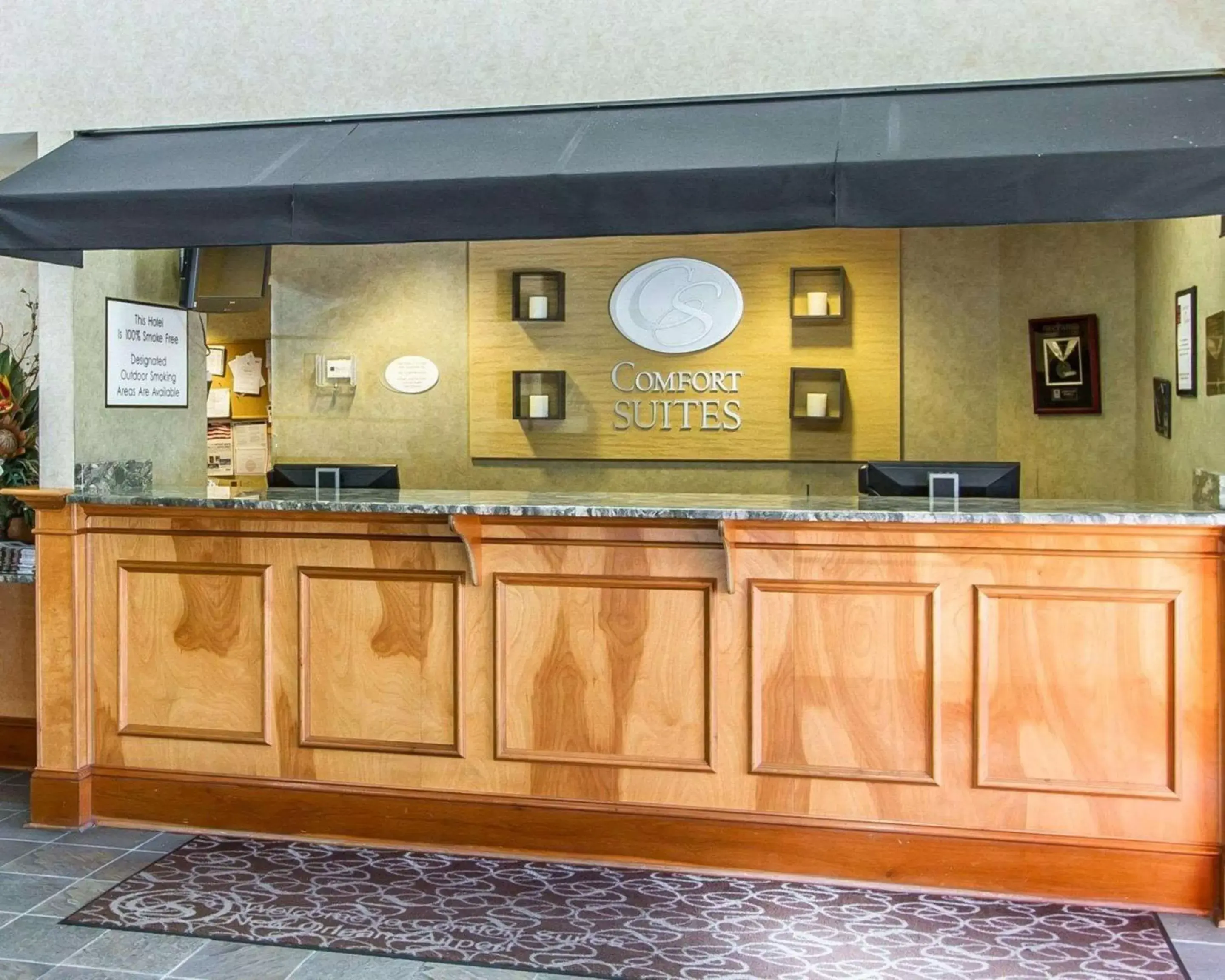 Lobby or reception in Comfort Suites Kenner Lobby or reception in Comfort Suites Kenner