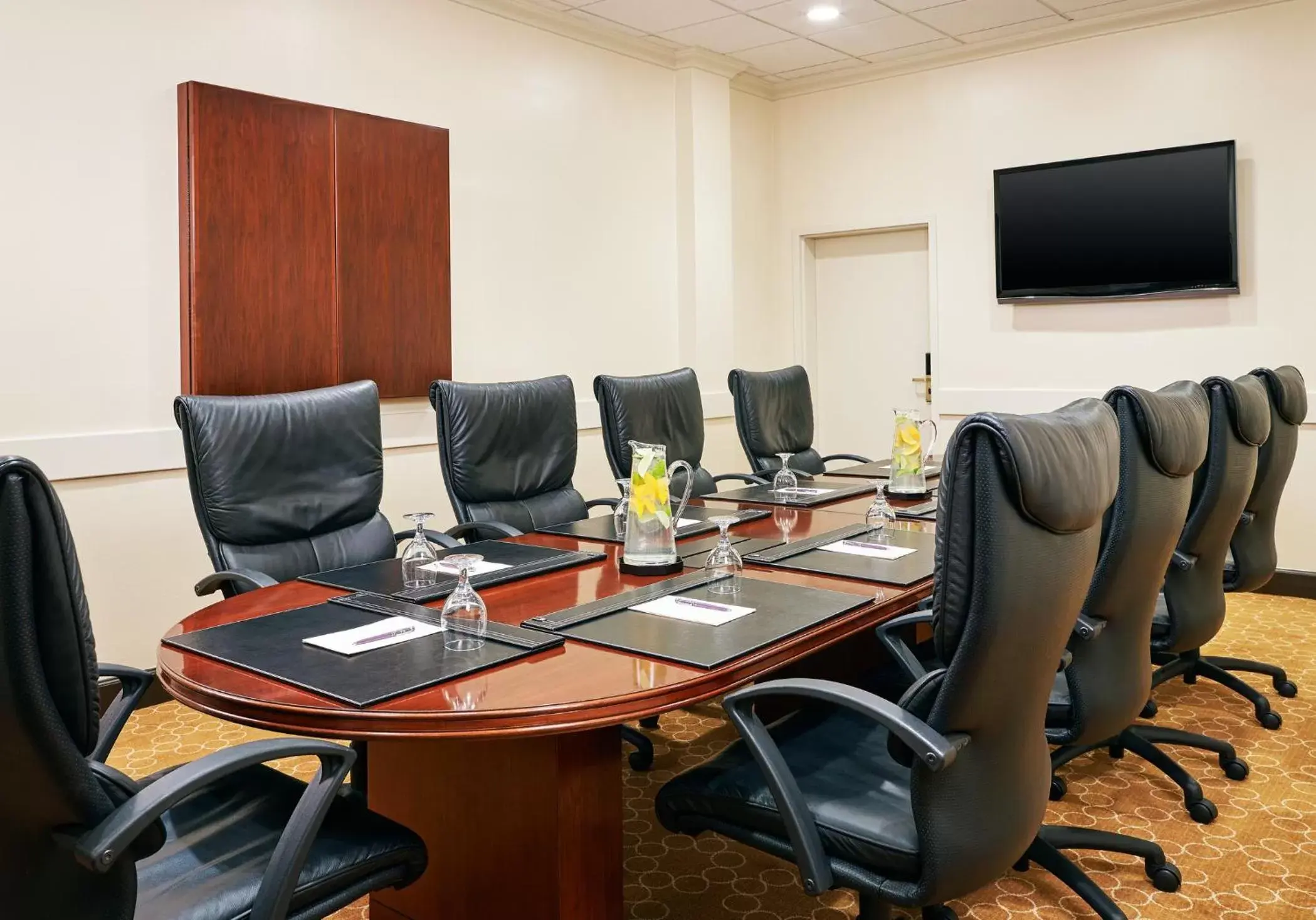 Meeting/conference room in Wyndham College Park North / Washington DC Area