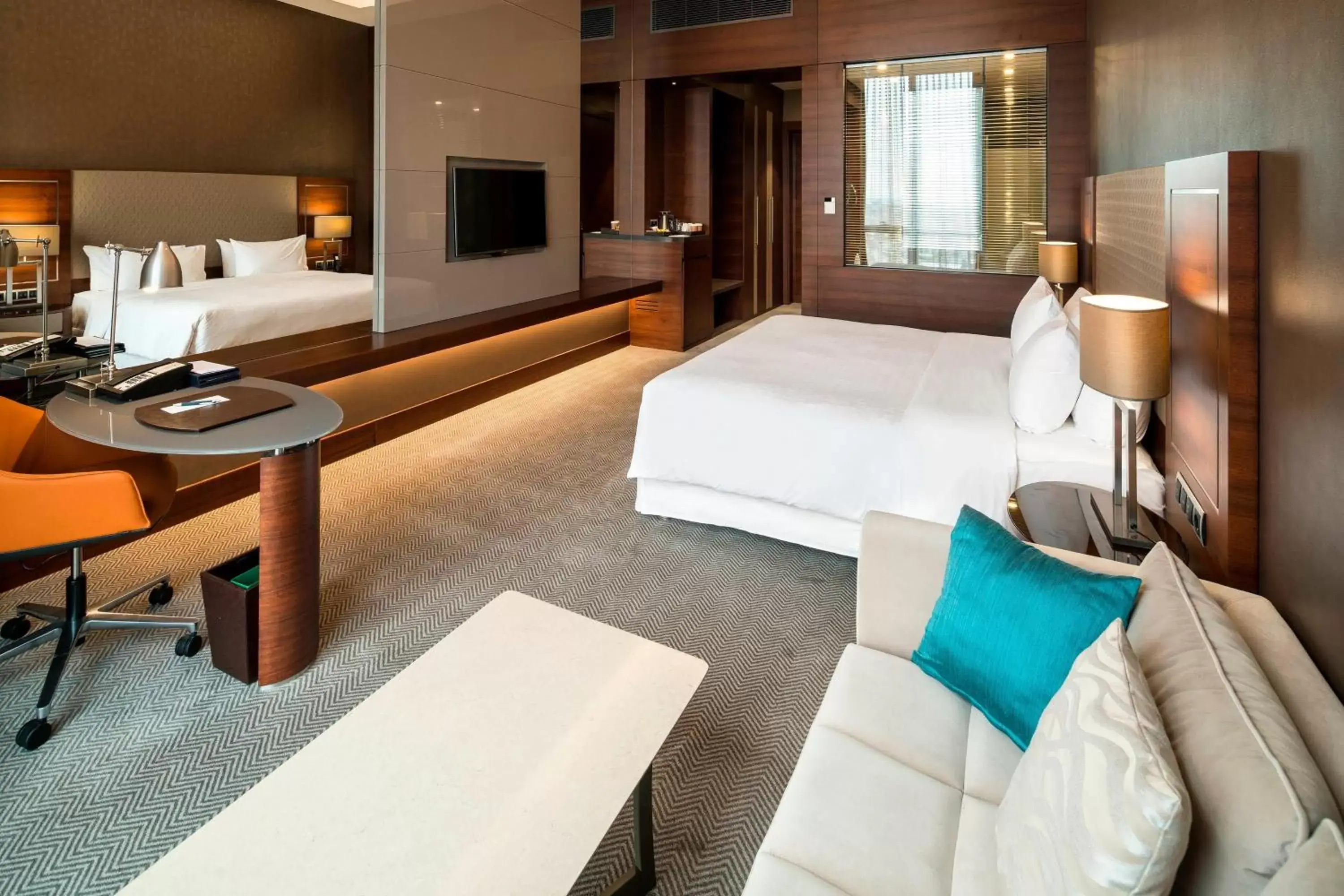 Photo of the whole room, Bed in Sheraton Grand Istanbul Atasehir