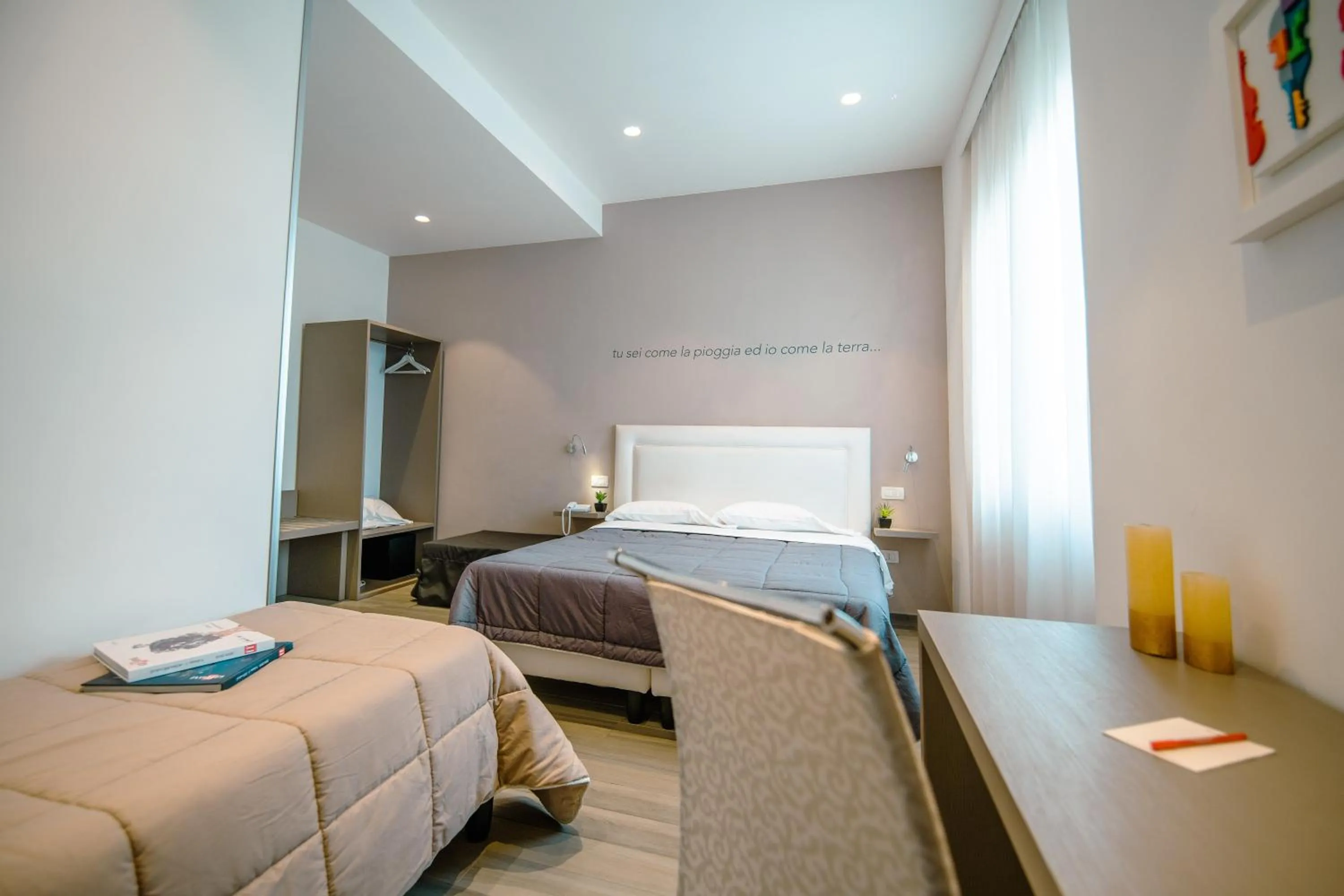 Photo of the whole room, Bed in Hotel Bruman Salerno