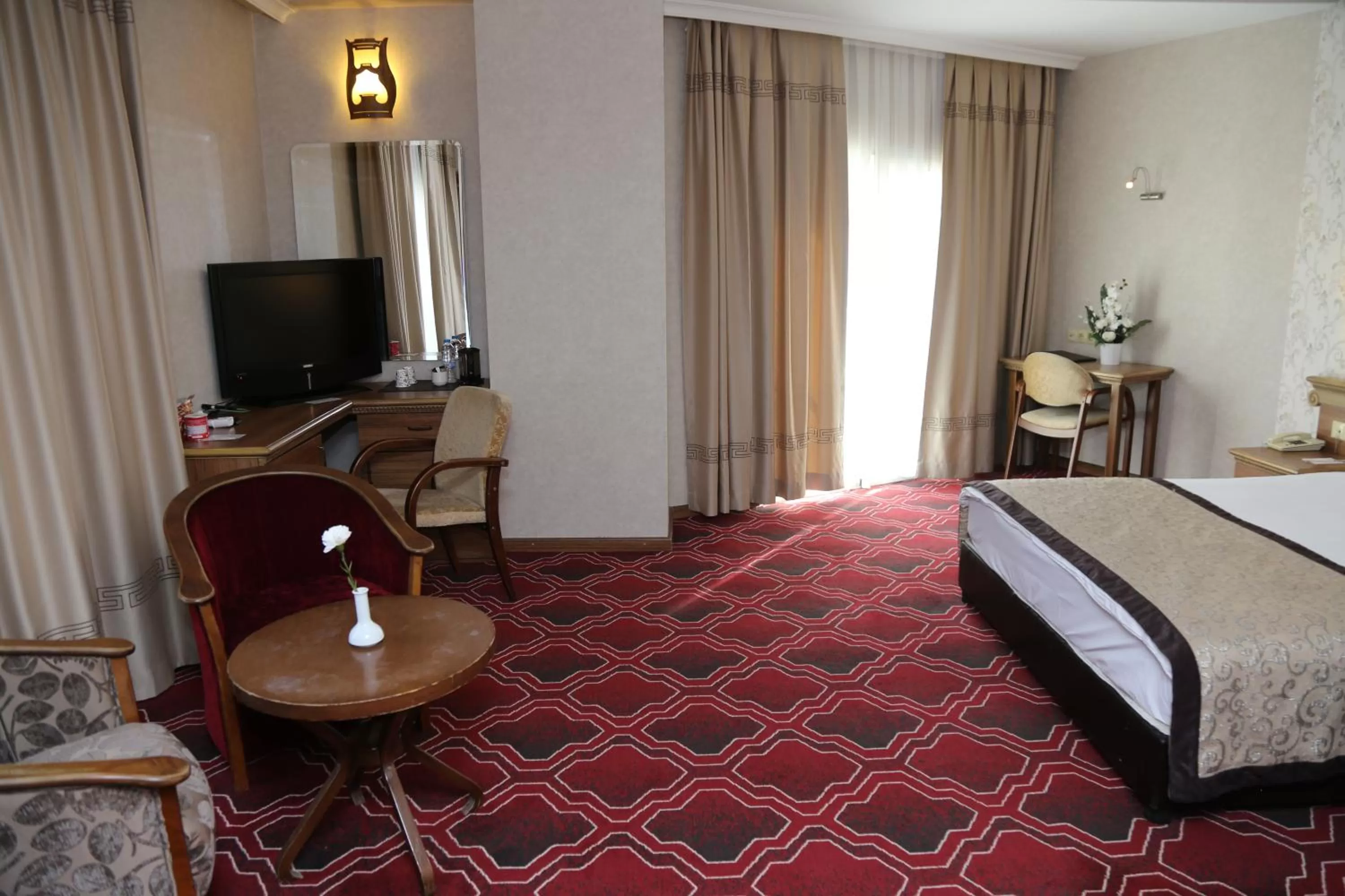 Photo of the whole room in Lidya Sardes Hotel Thermal & SPA