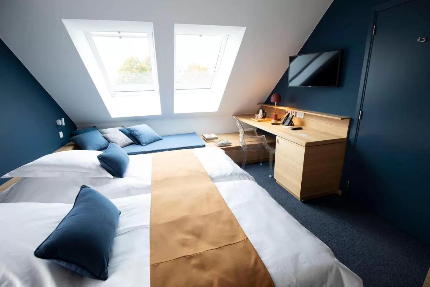 Photo of the whole room in B-Lodge Boutique Hôtel