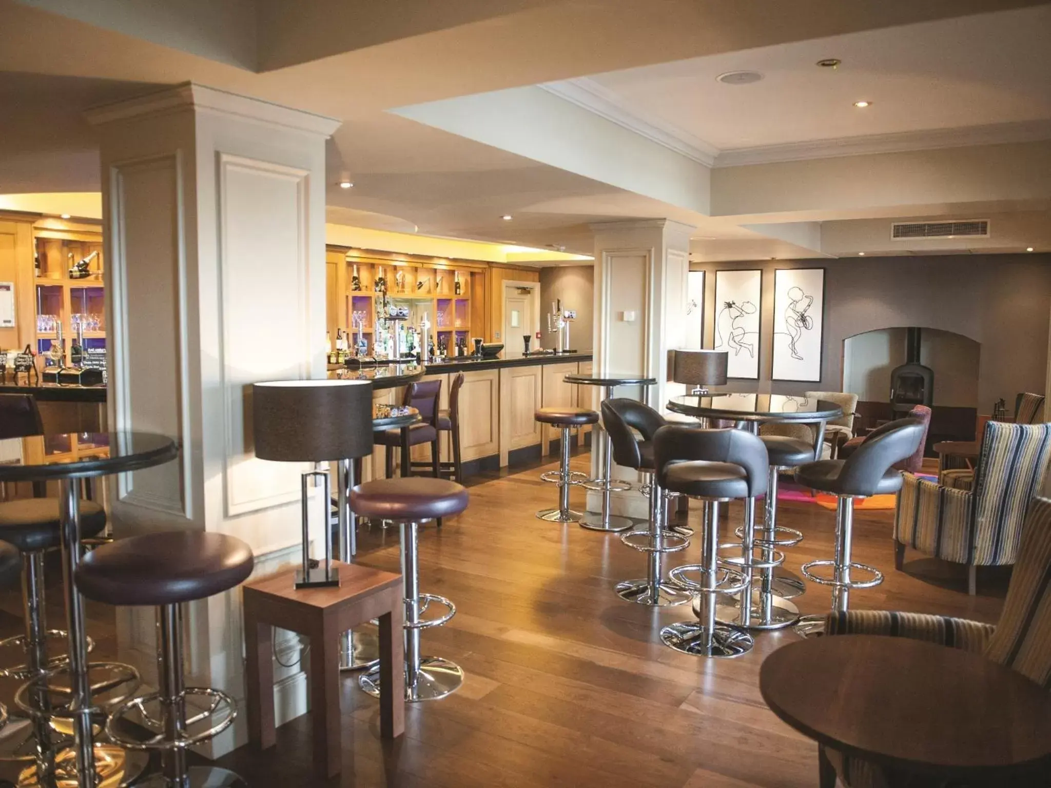 Lounge or bar, Lounge/Bar in Cottons Hotel and Spa