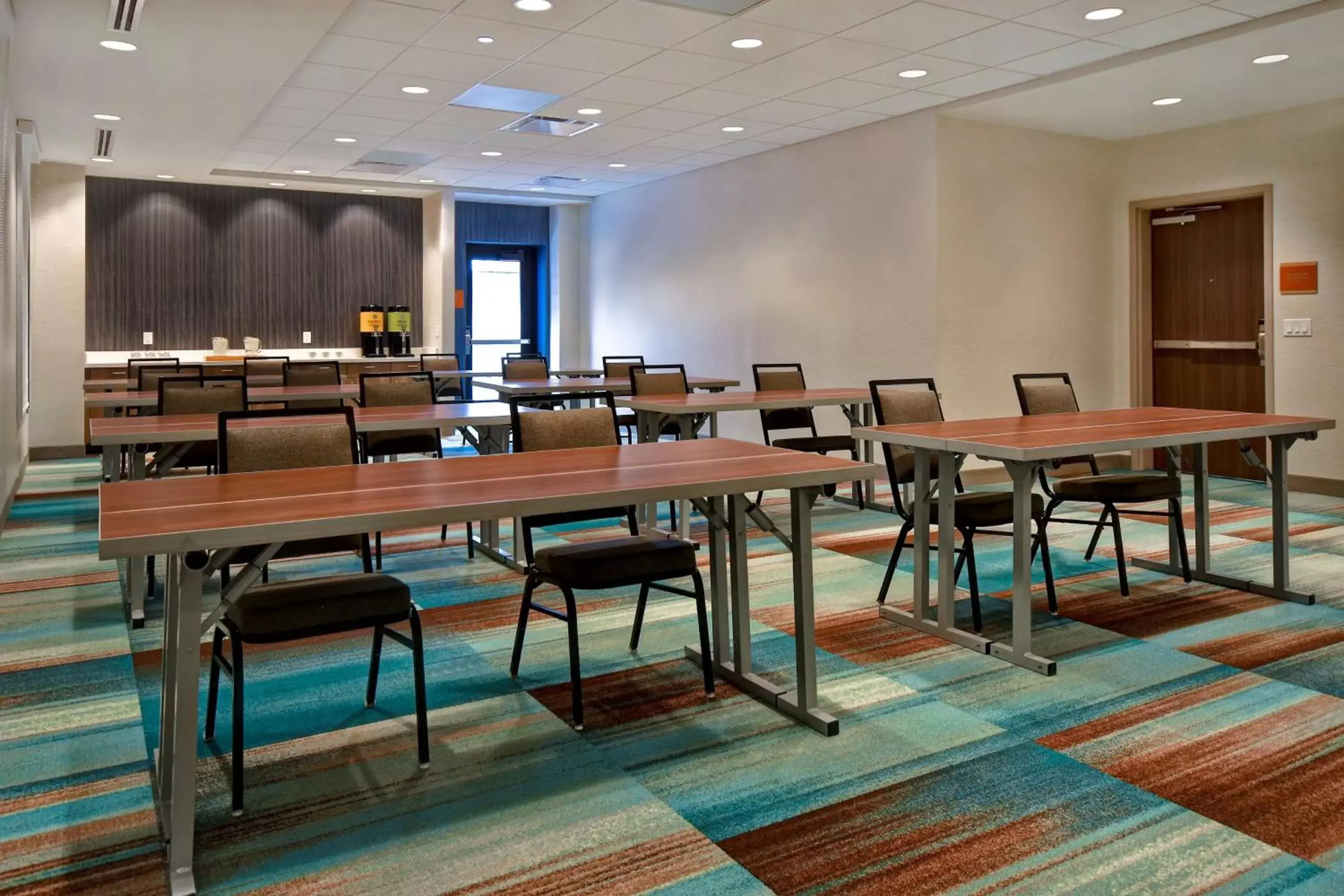 Meeting/conference room in Home2 Suites By Hilton Bowling Green, Oh