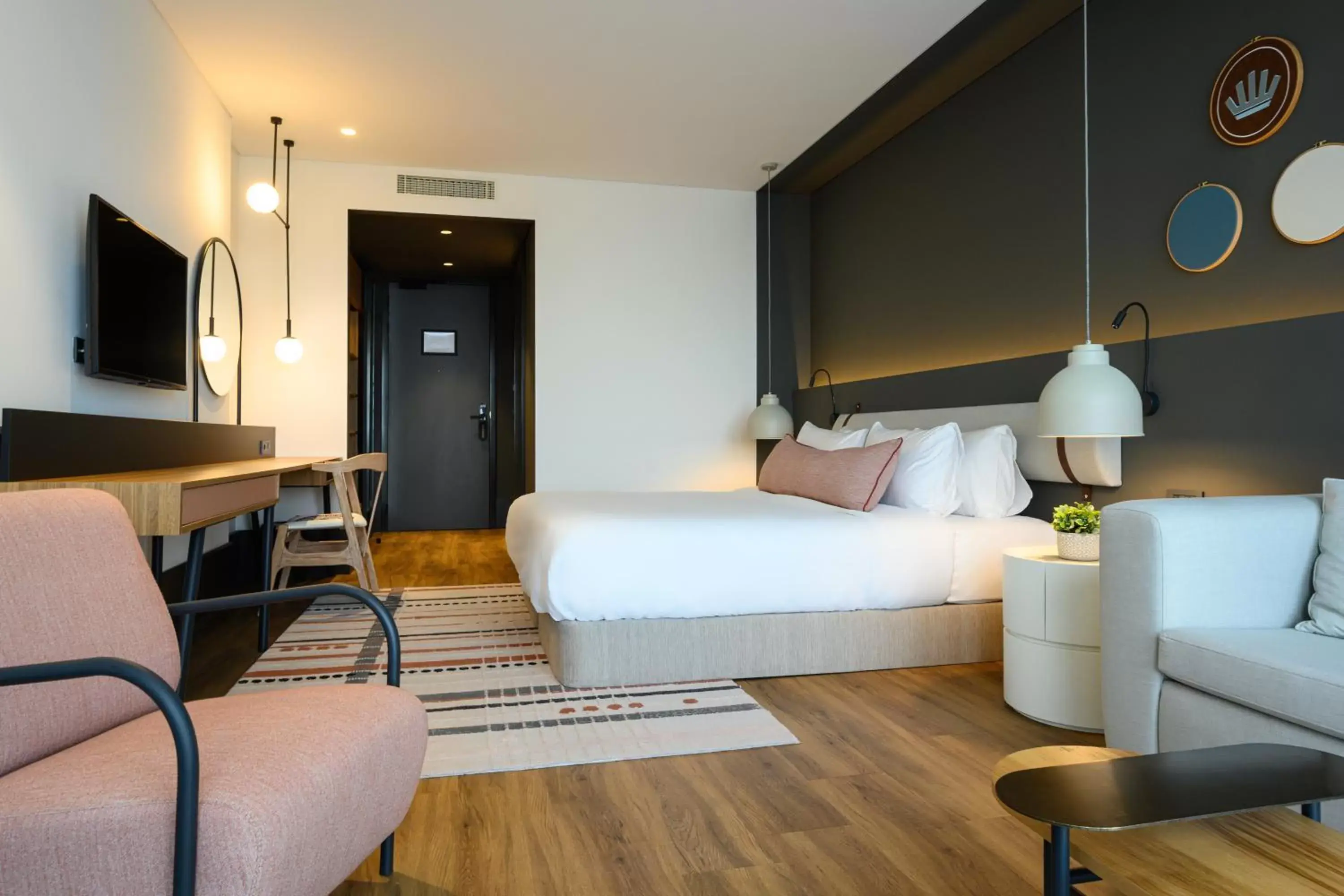 Premium Suite in NEO KVL Hotel by TASIGO Premium Suite in NEO KVL Hotel by TASIGO