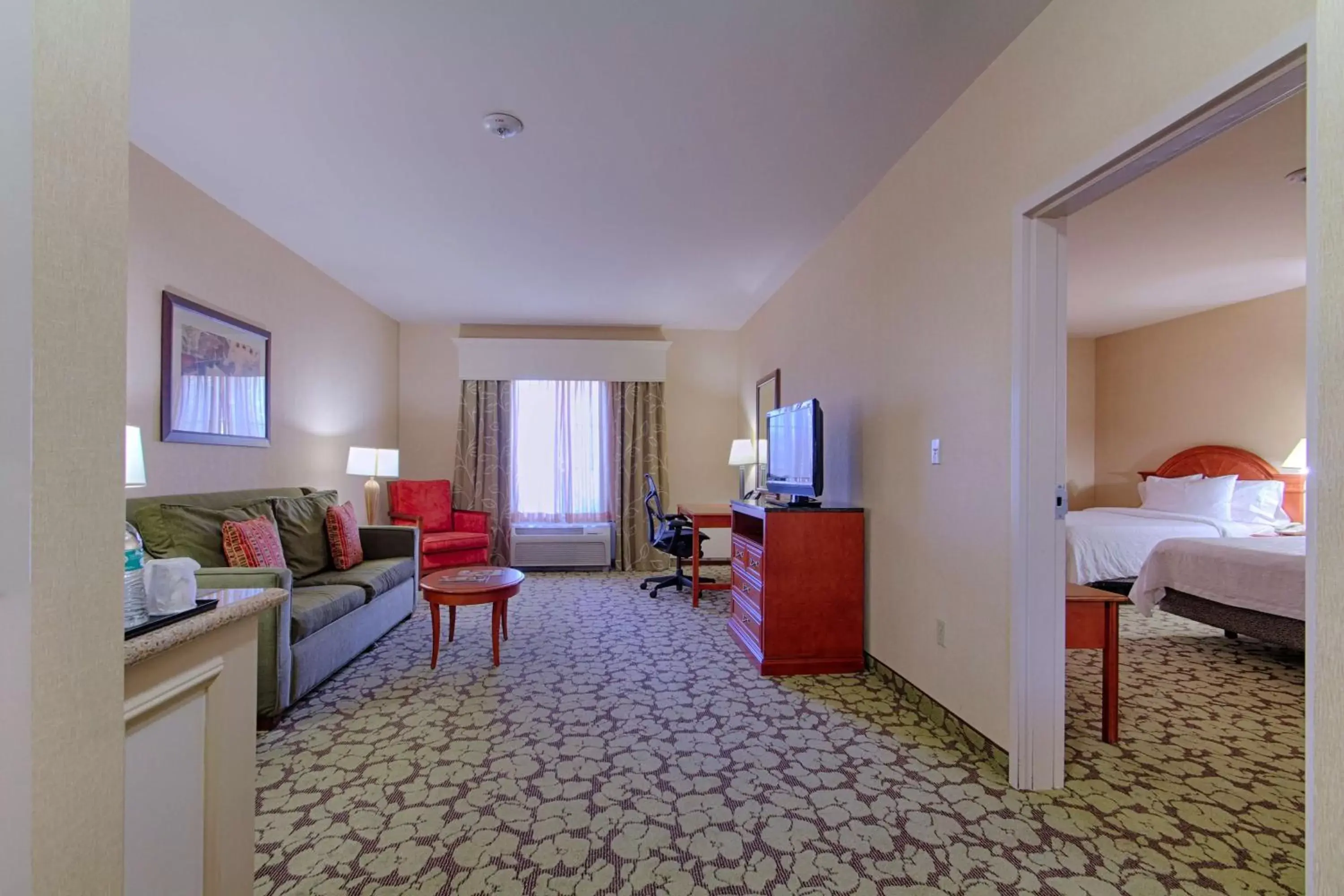 Living room, Seating Area in Hilton Garden Inn Las Vegas Strip South